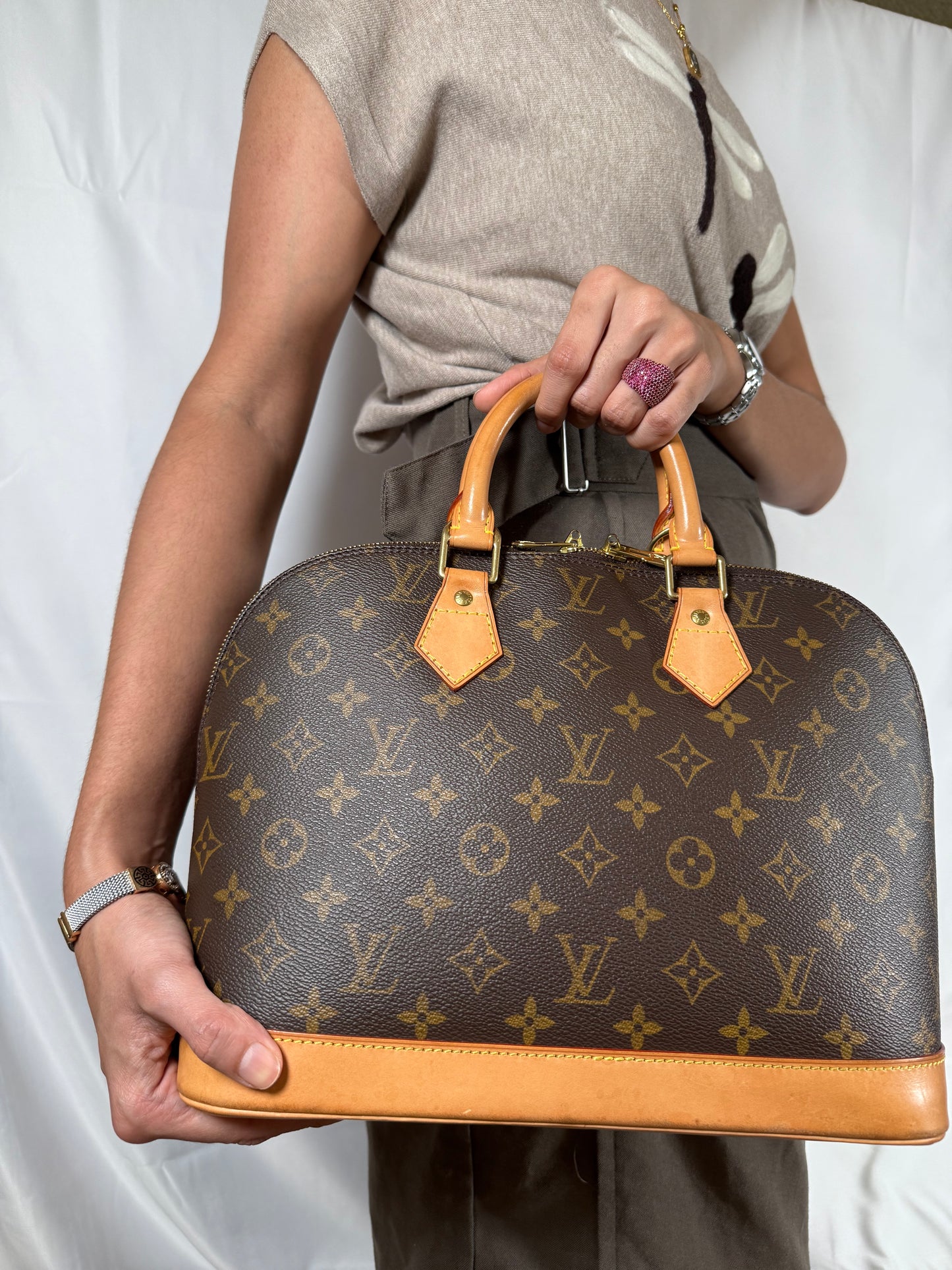 Louis Vuitton Alma Hand Bag PM Brown Monogram Canvas