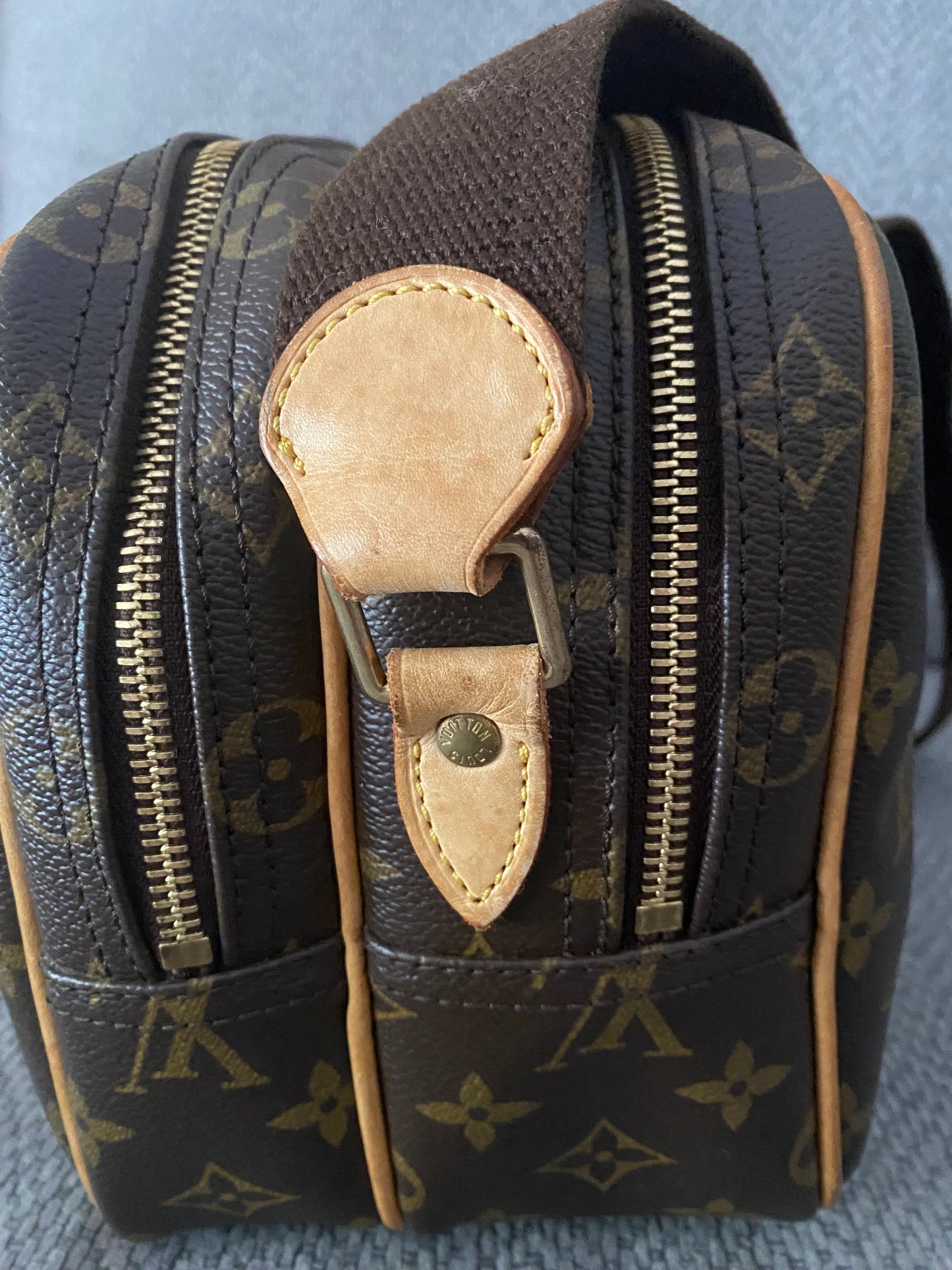 Louis Vuitton Reporter PM Messenger Crossbody Bag Brown Monogram