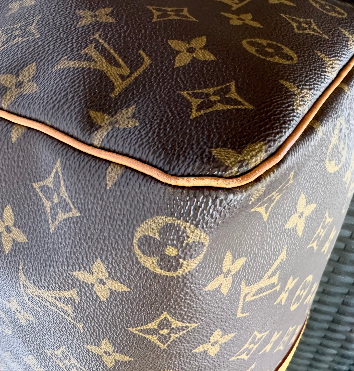 Louis Vuitton Keepall 50 Boston Duffle Travel Carry-On Bag Brown Monogram Canvas