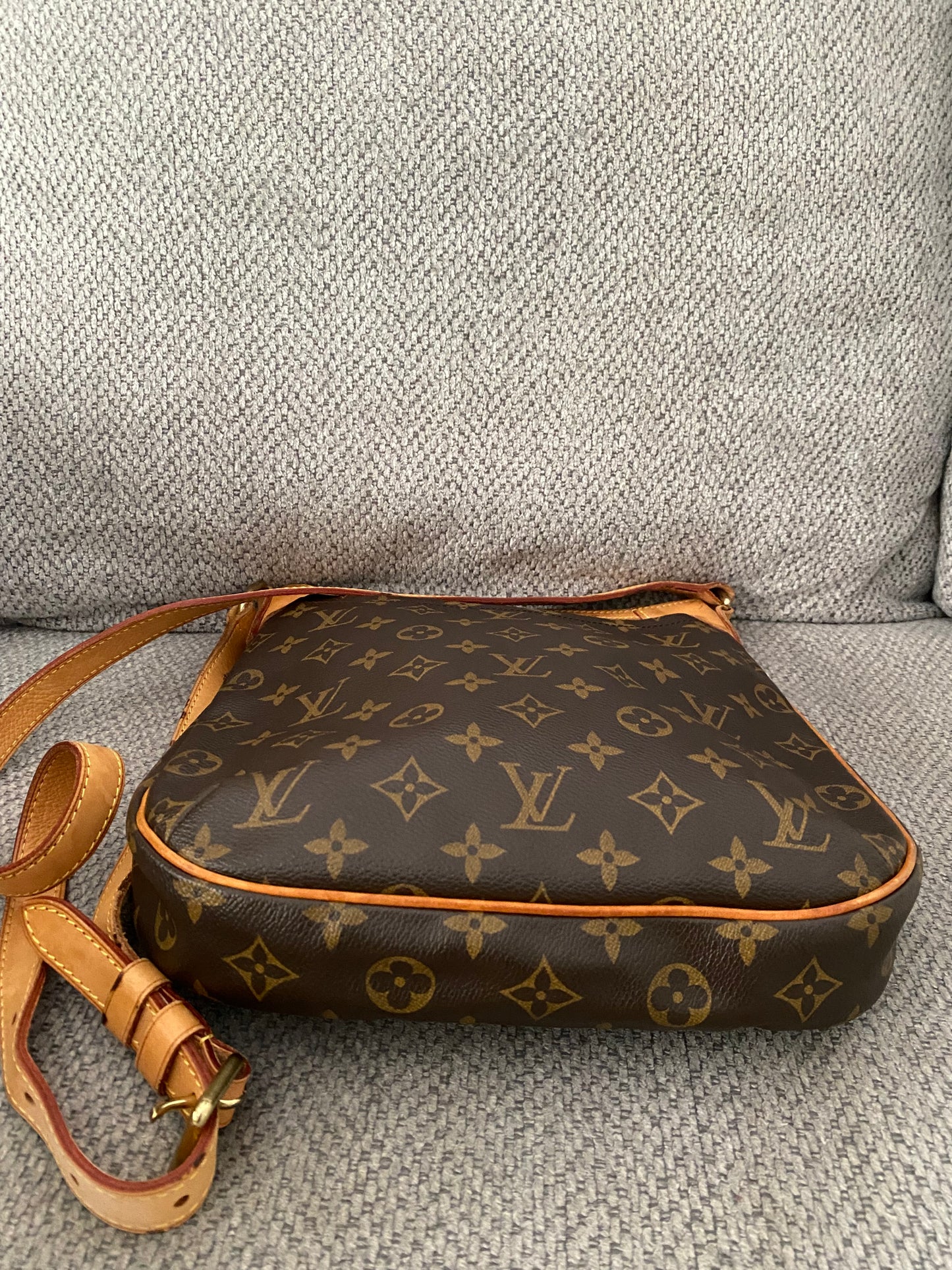 Louis Vuitton Odeon PM Monogram Crossbody Shoulder Bag