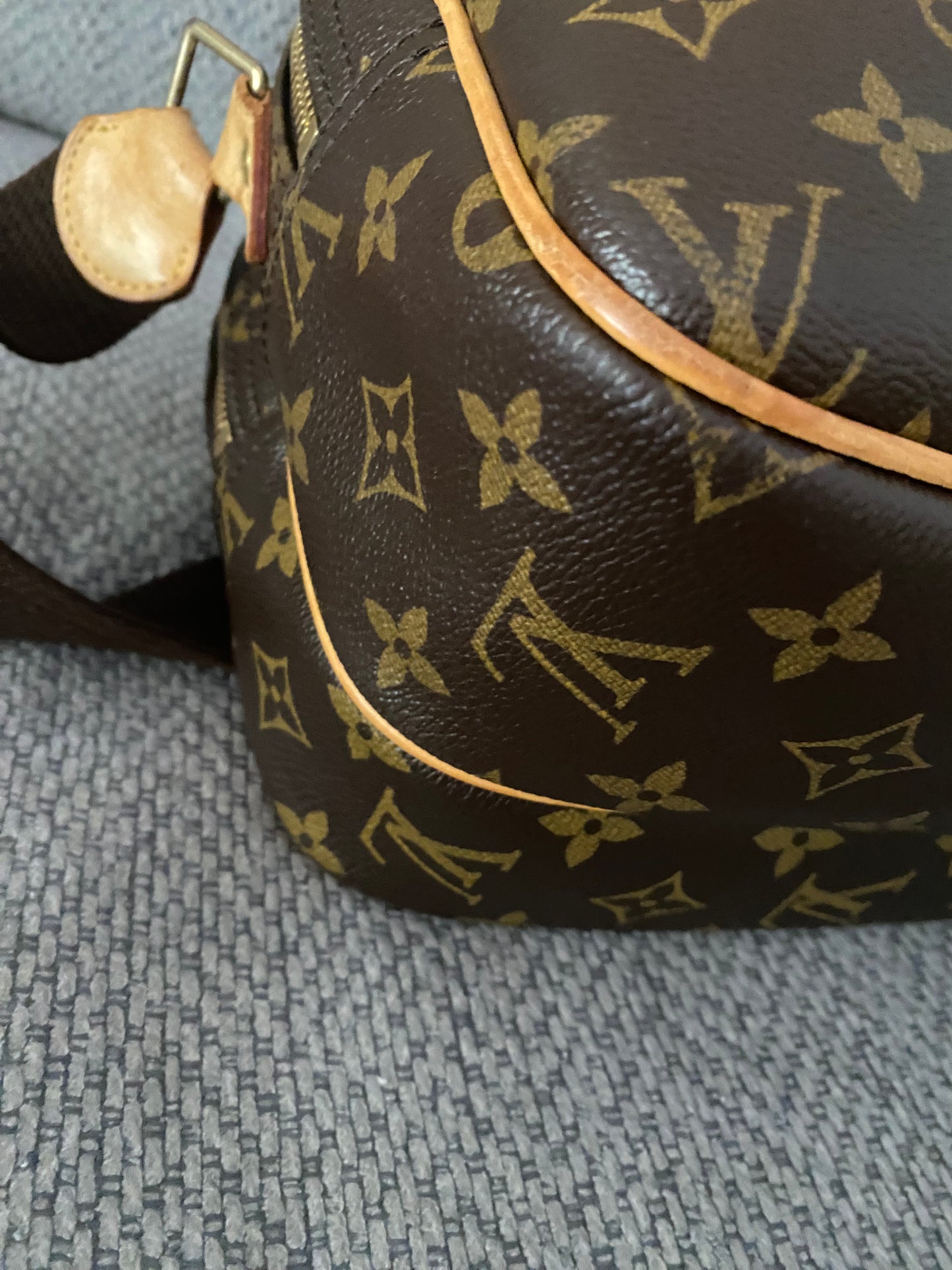 Louis Vuitton Reporter PM Messenger Crossbody Bag Brown Monogram