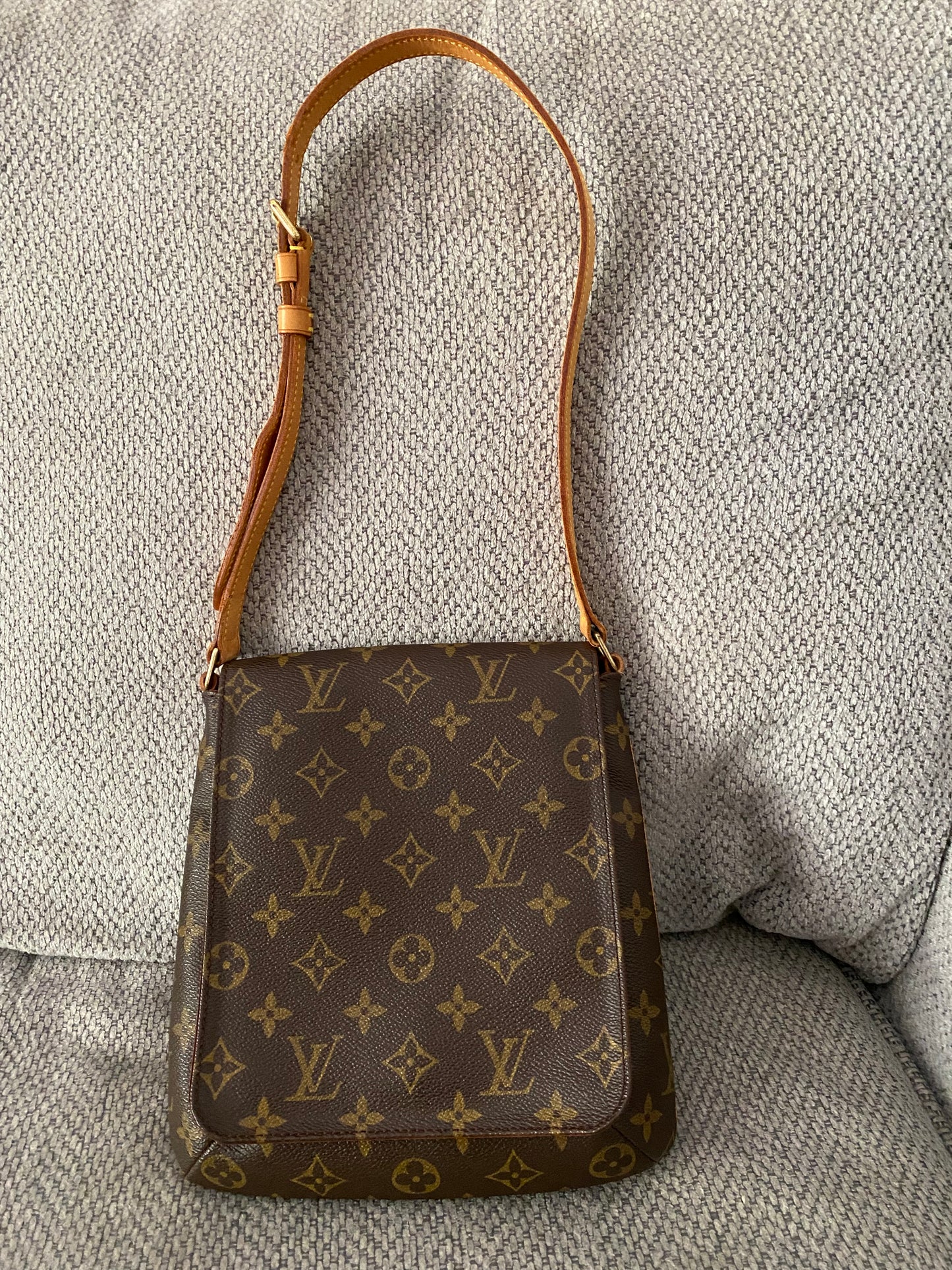 Louis Vuitton LV Shoulder Bag Musette Salsa short shoulder Monogram