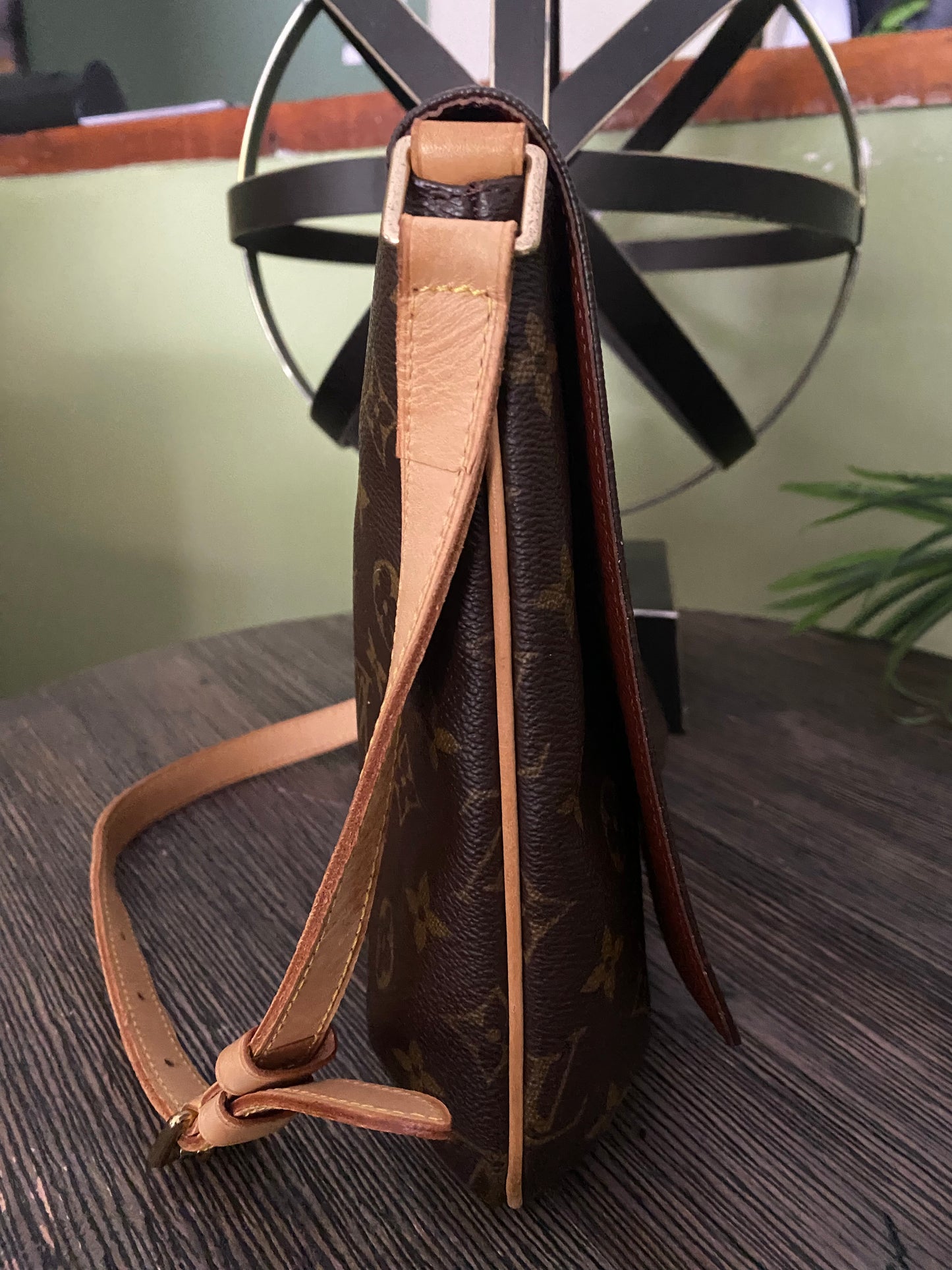 Louis Vuitton LV Shoulder Bag Musette Salsa short shoulder Monogram