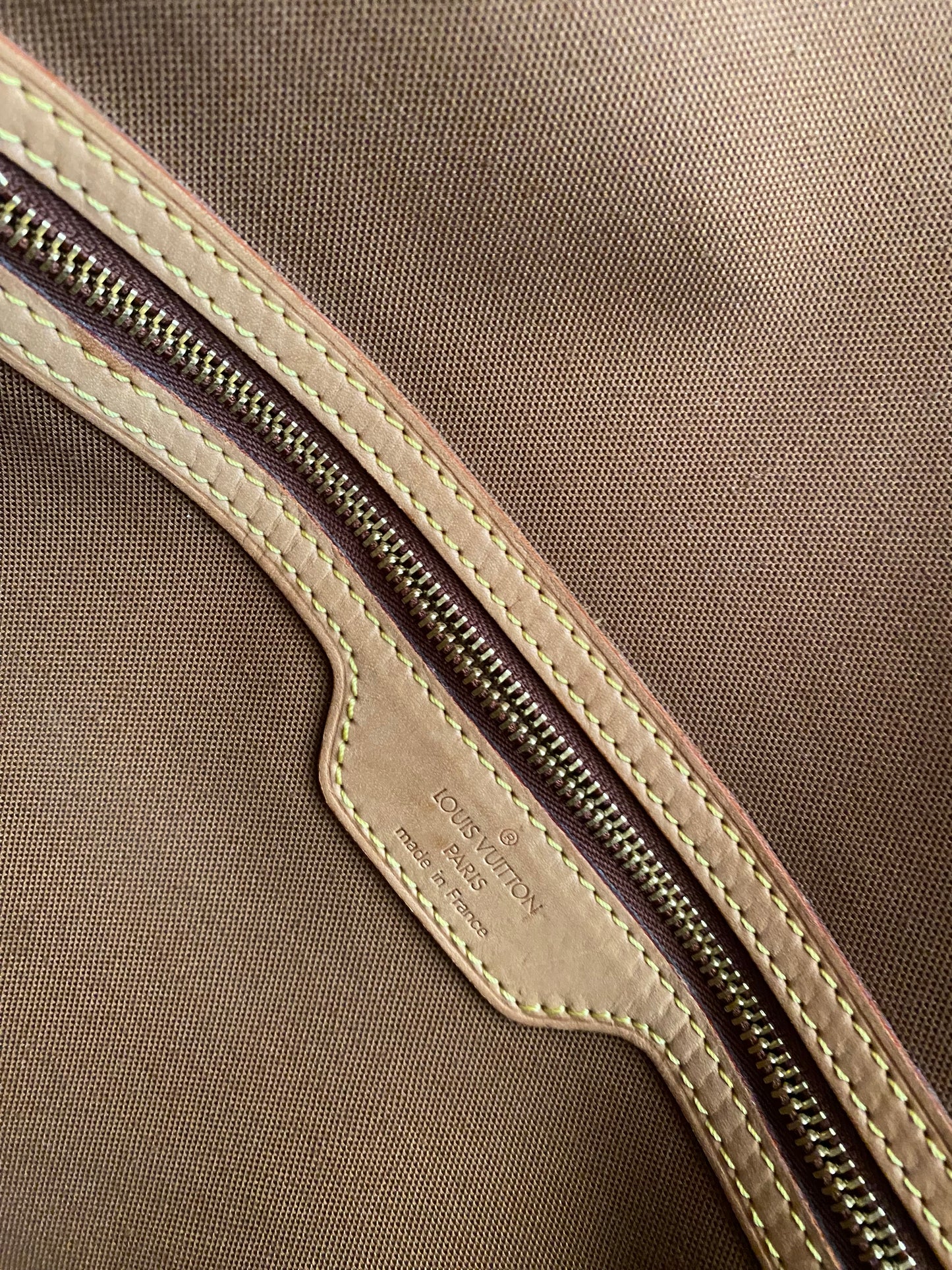 Louis Vuitton Abbesses Messenger Laptop Bag Brown Monogram Canvas