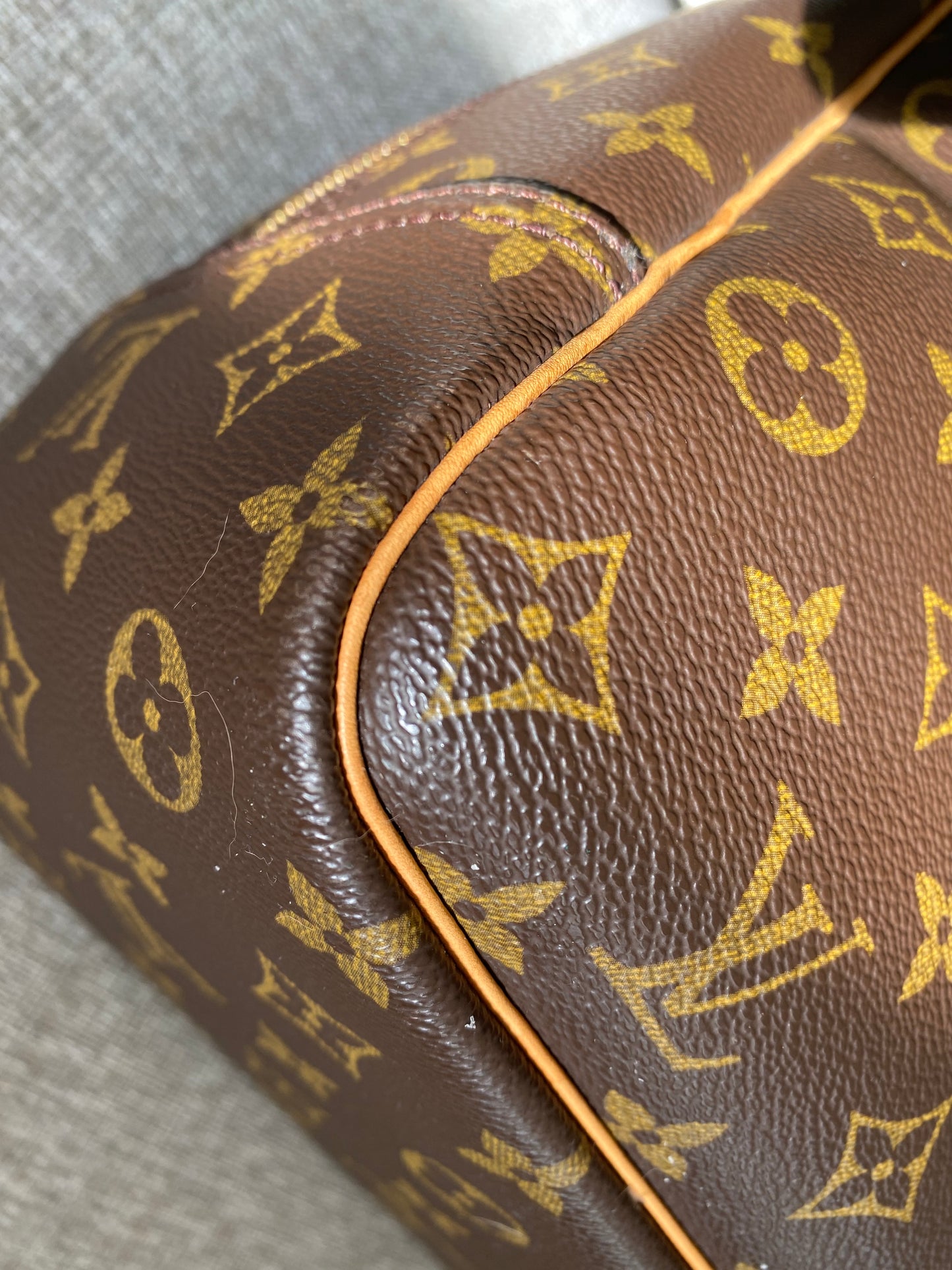Louis Vuitton Deauville Brown Monogram Canvas Vanity Bowling Handbag