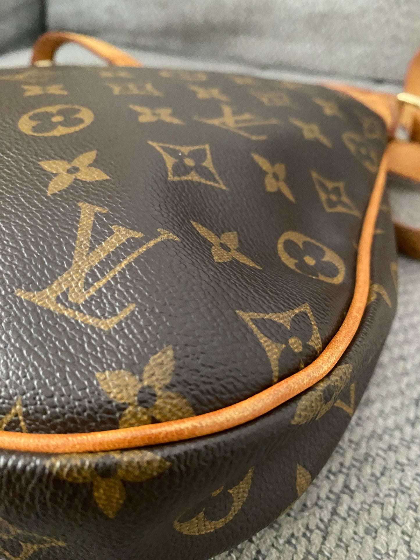 Louis Vuitton Odeon PM Monogram Crossbody Shoulder Bag