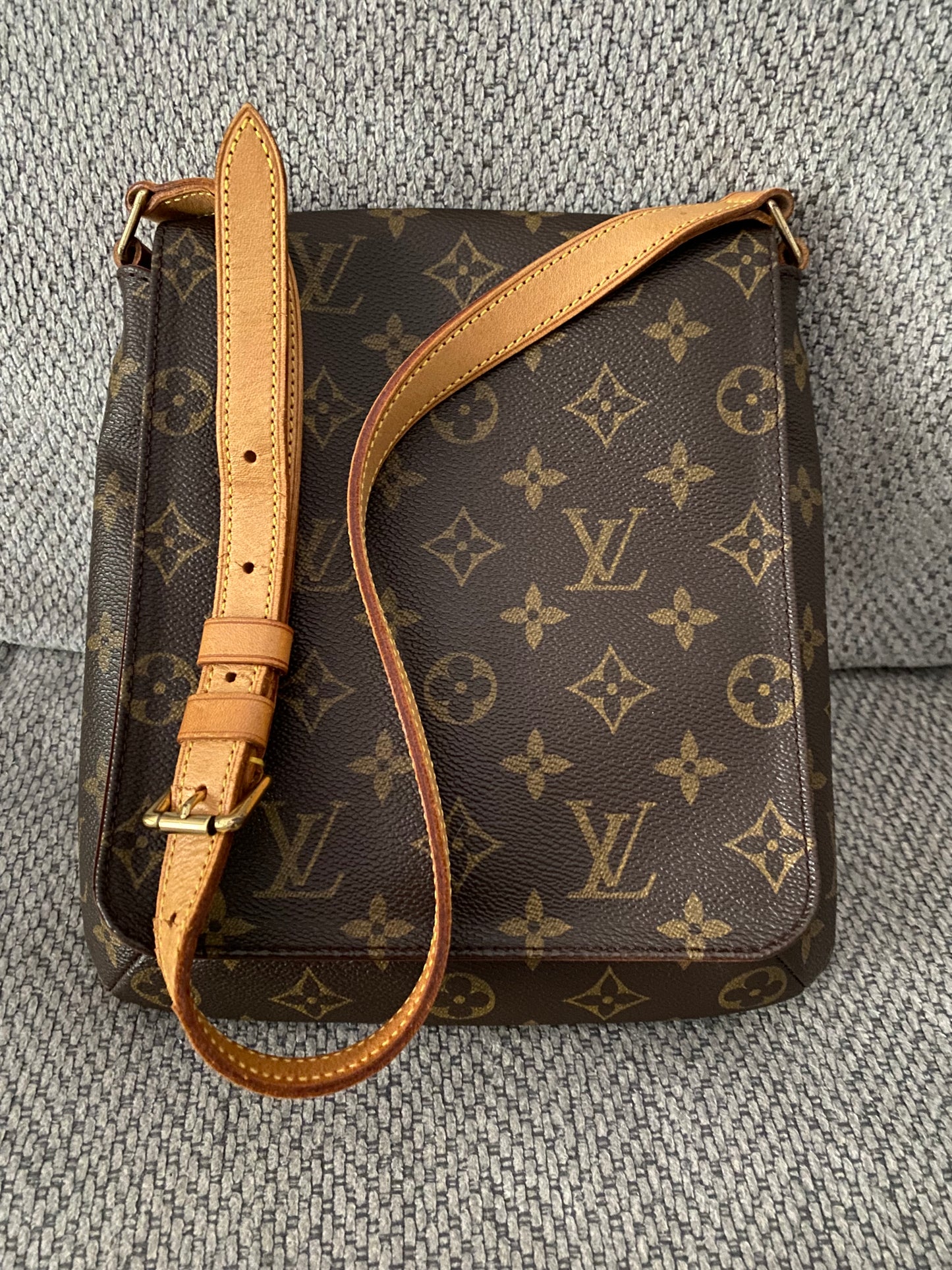 Louis Vuitton LV Shoulder Bag Musette Salsa short shoulder Monogram