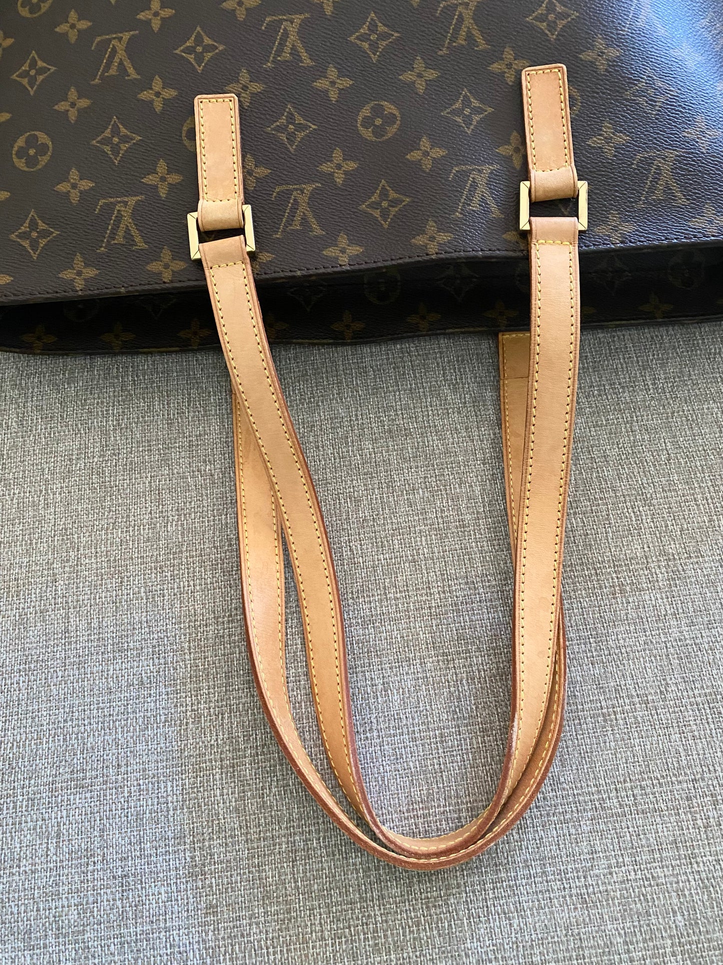 Louis Vuitton Luco Tote Monogram Canvas