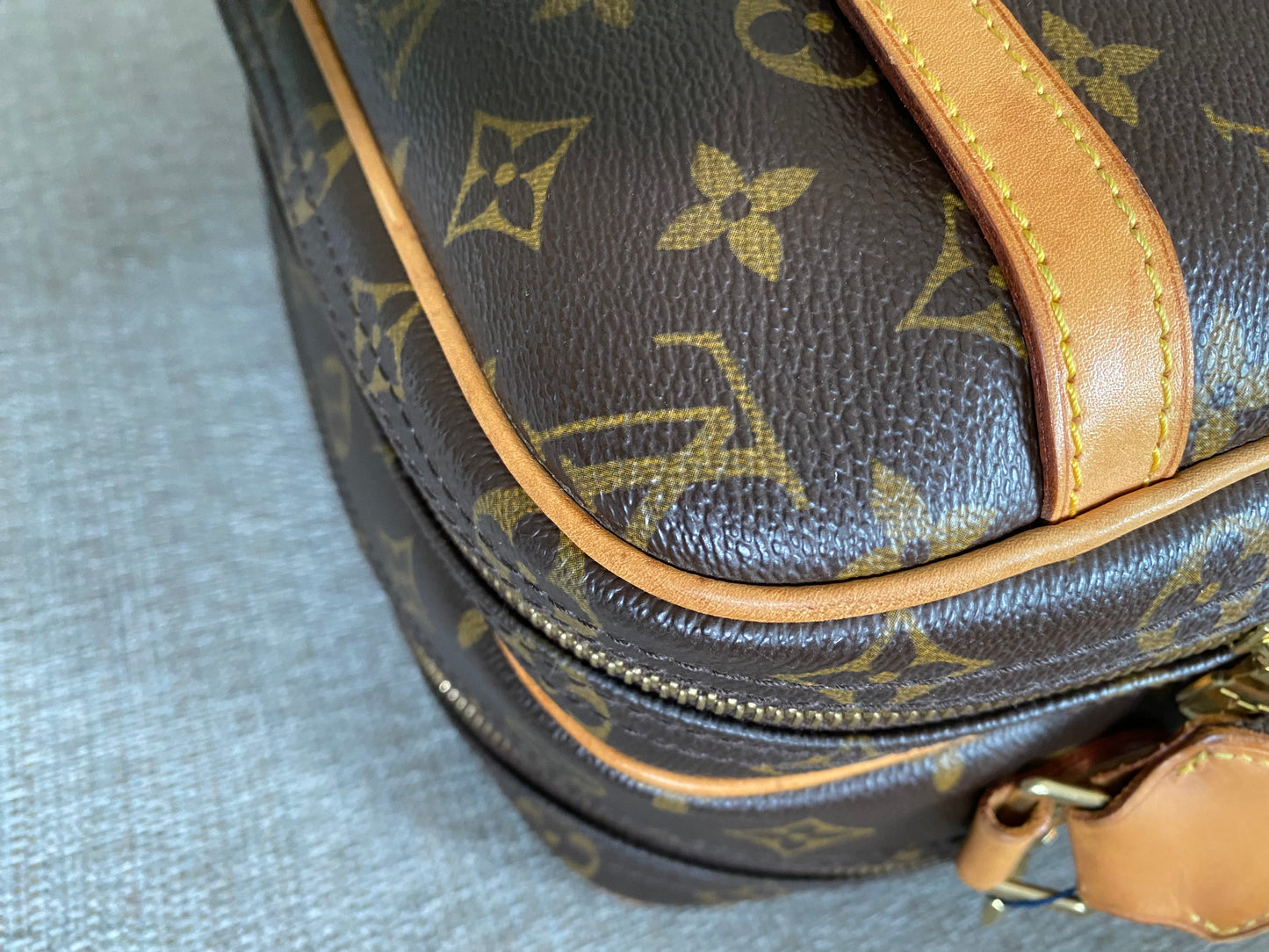 Louis Vuitton Reporter PM Crossbody Messenger Bag Brown Monogram