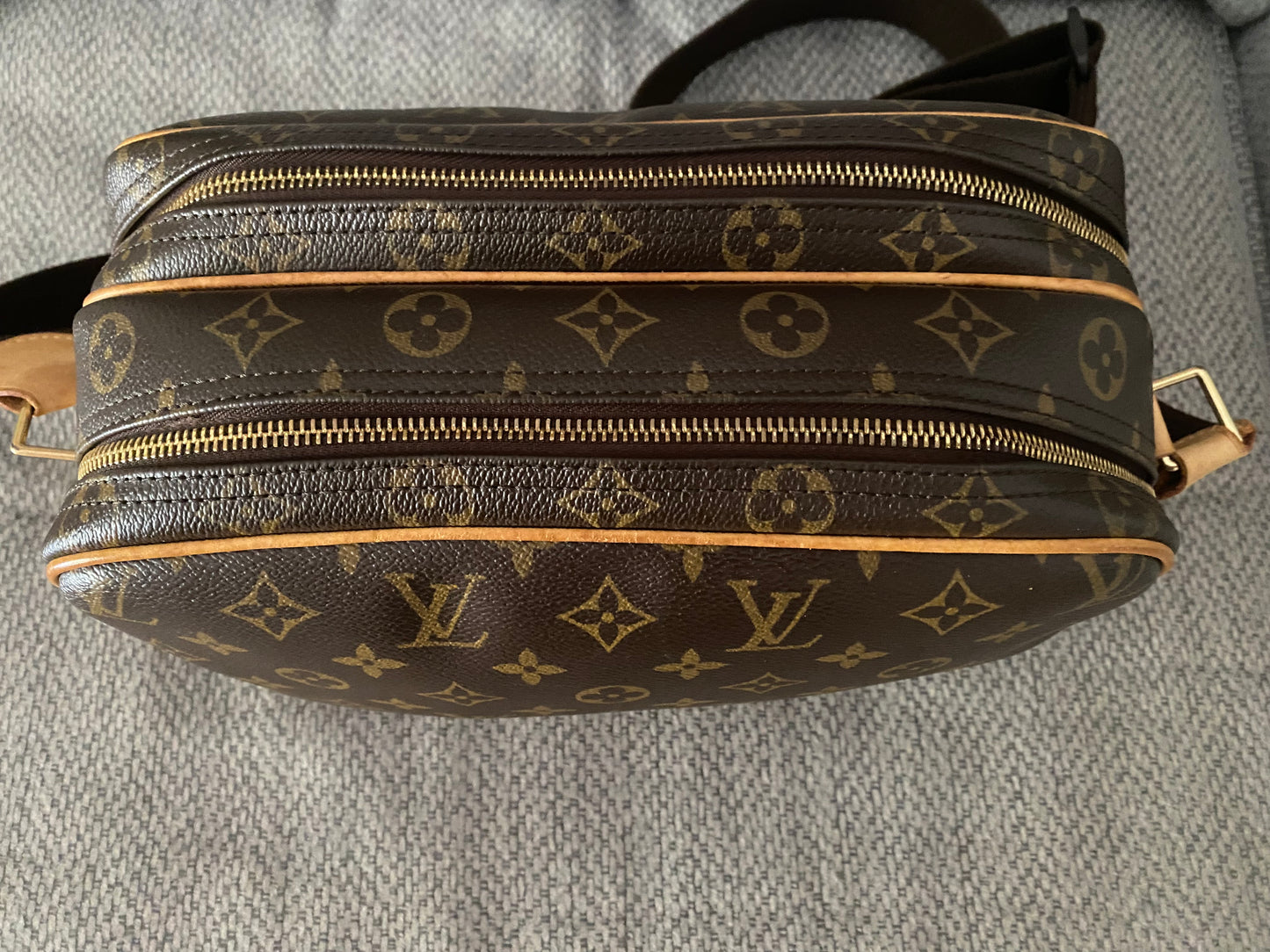 Louis Vuitton Reporter PM Messenger Crossbody Bag Brown Monogram