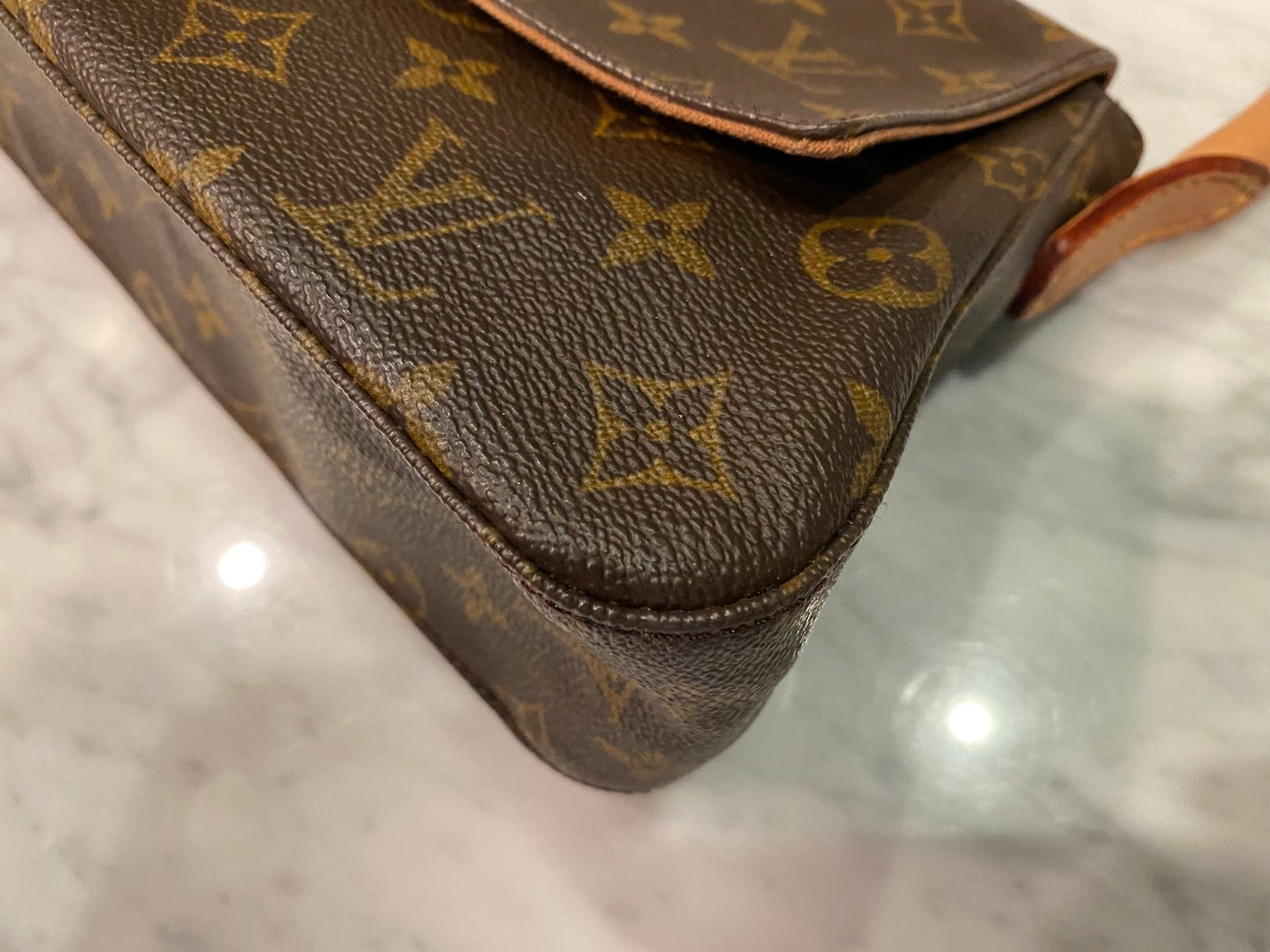 Louis Vuitton LV Shoulder Bag Mini Looping Brown Monogram