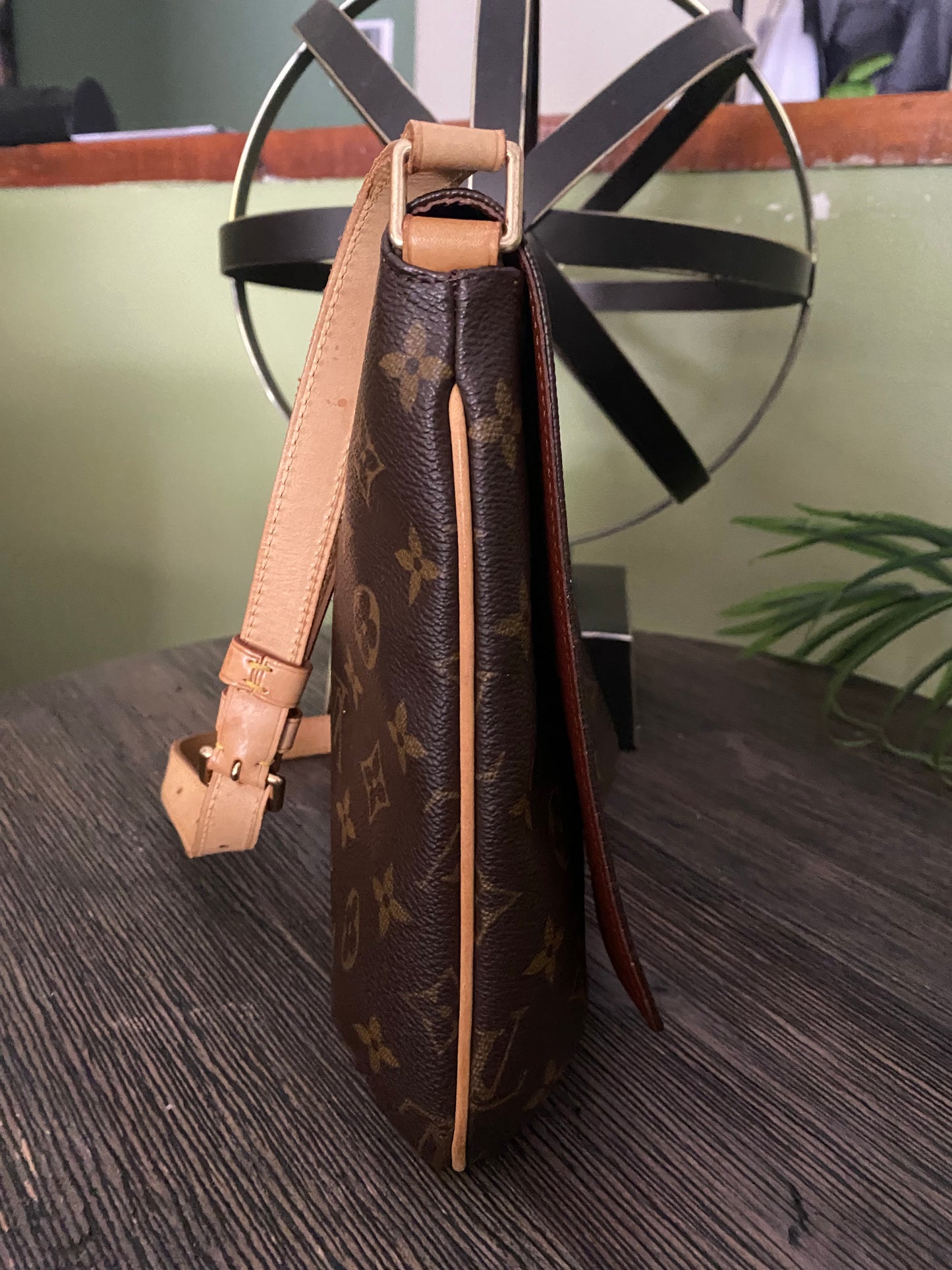 Louis Vuitton LV Shoulder Bag Musette Salsa short shoulder Monogram