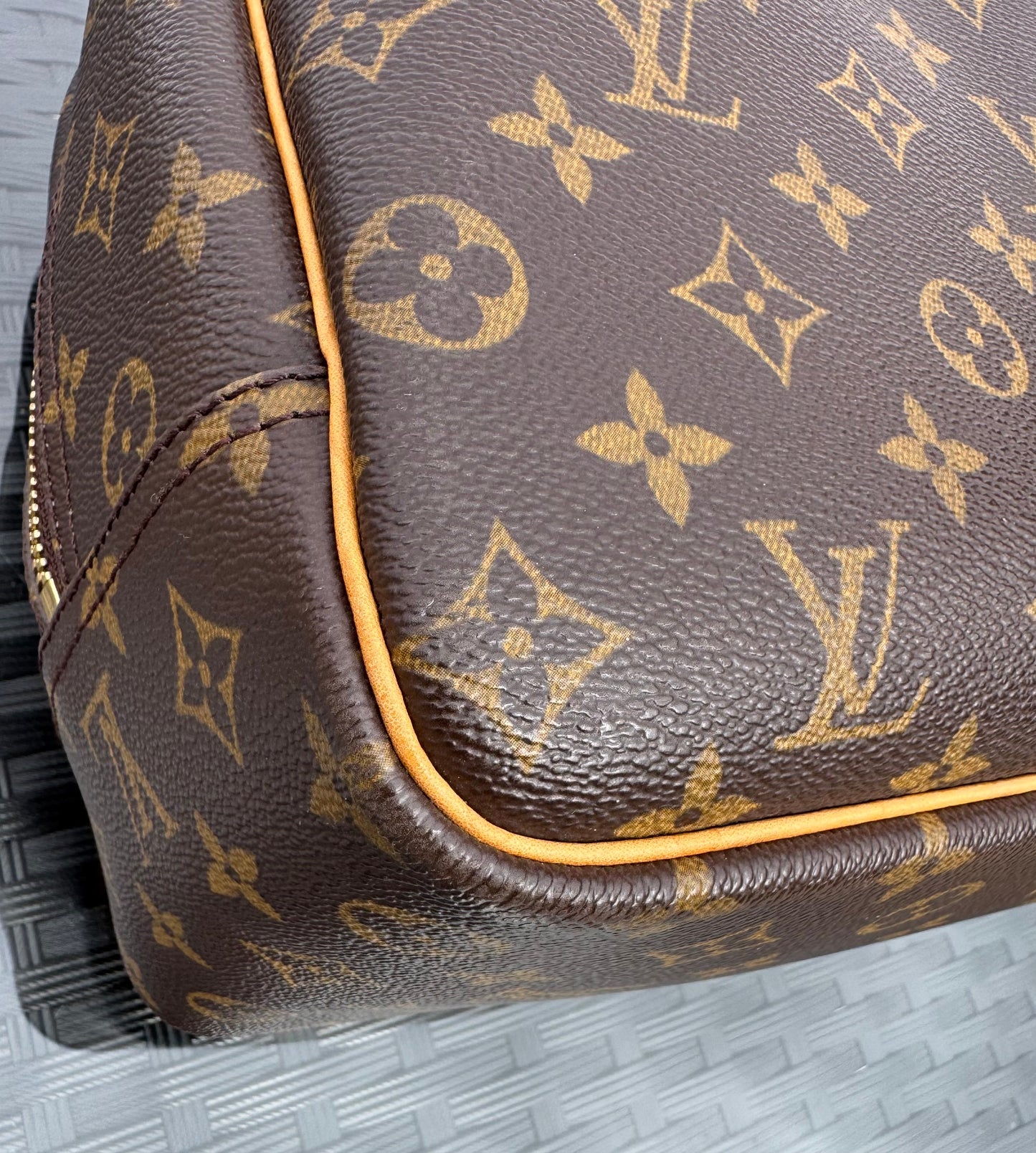 Louis Vuitton Deauville Bowling Vanity Brown Monogram Canvas
