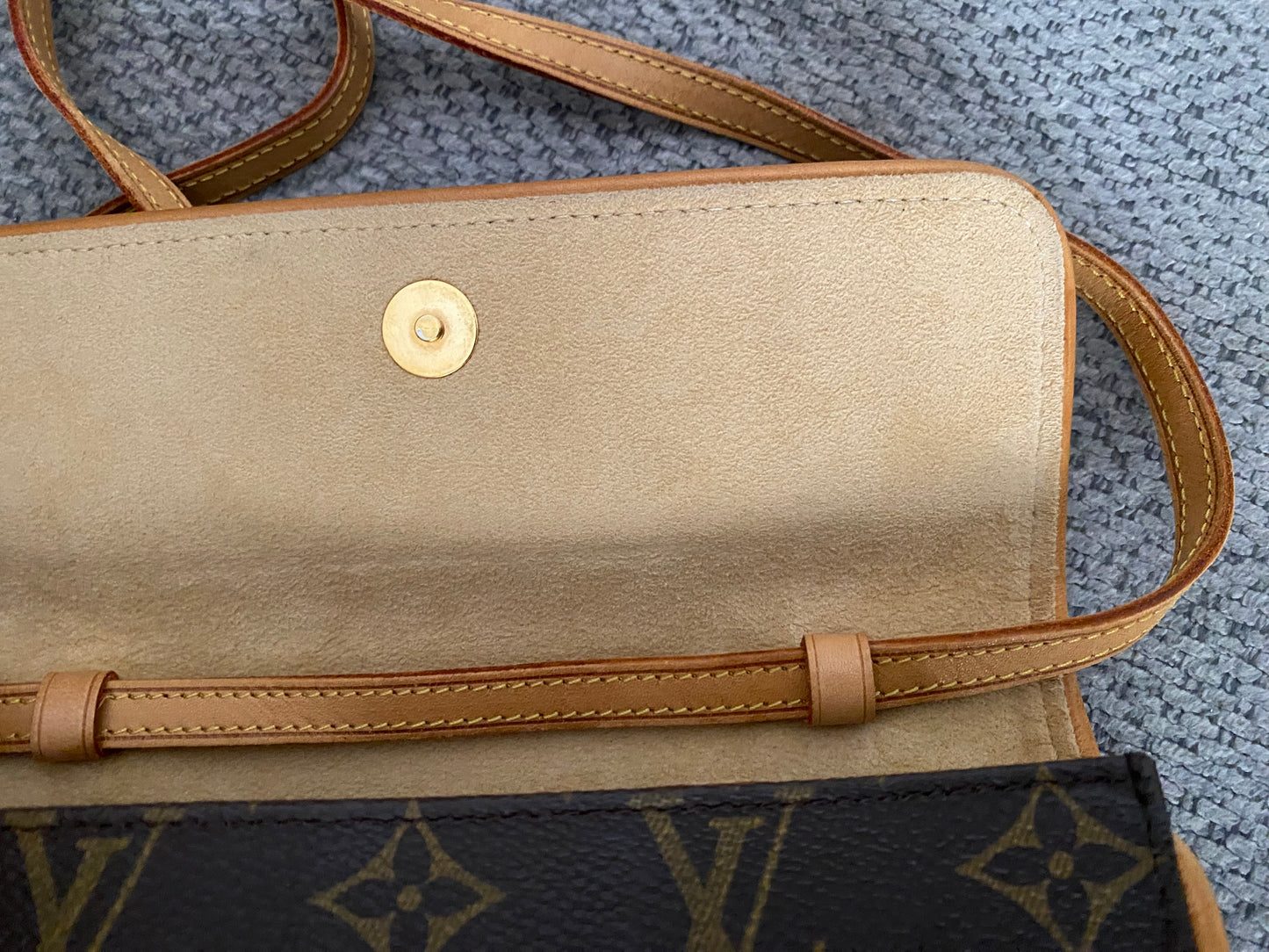 LOUIS VUITTON Pochette Twin PM Monogram Crossbody Shoulder Bag