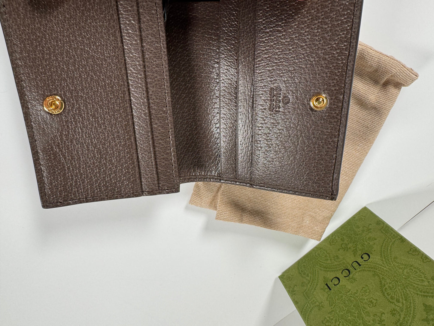 GUCCI Ophidia GG Logo PVC Bifold Wallet Beige