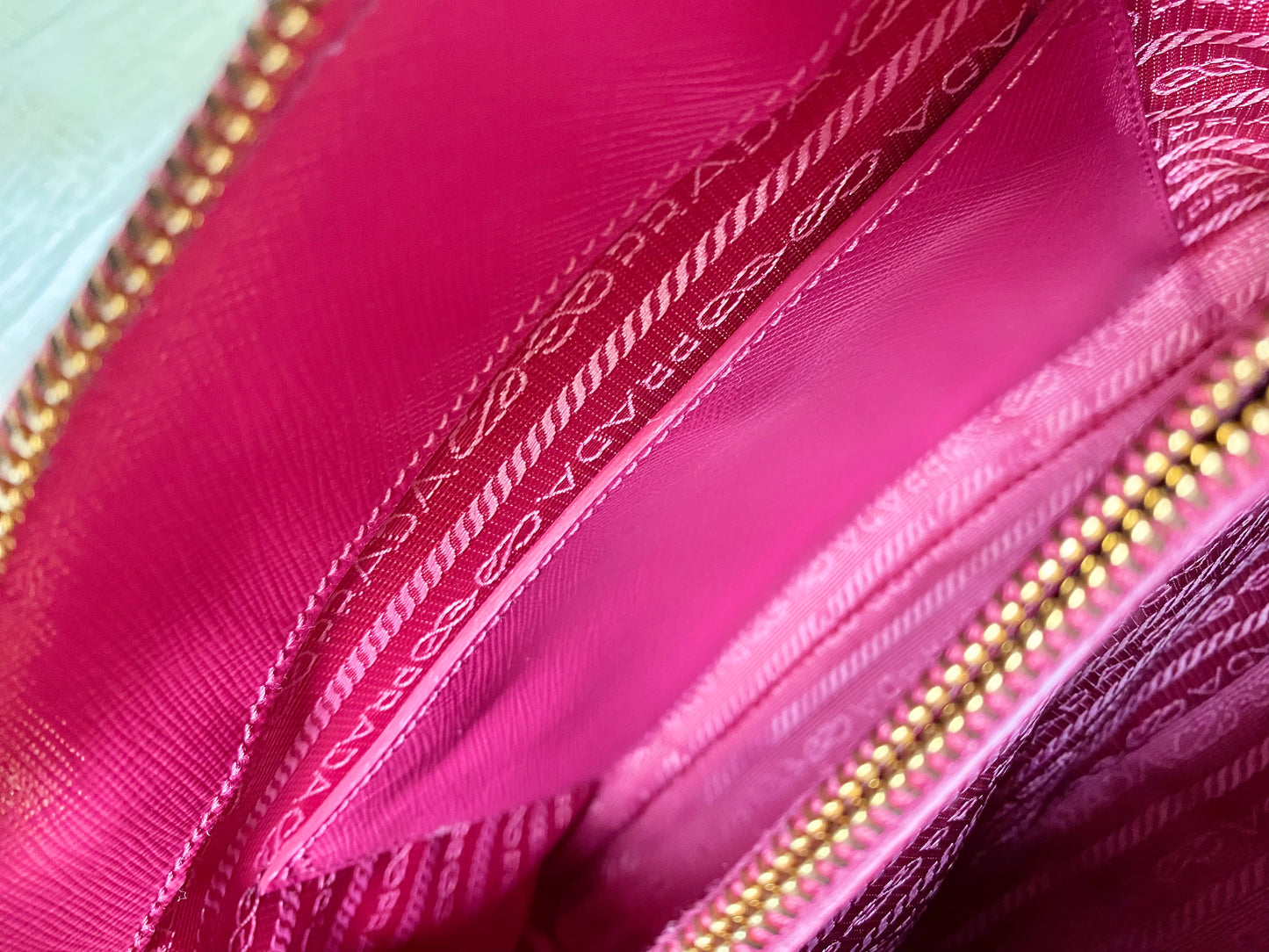 MSRP $2700 Prada Promenade Small Saffiano Vernice Shoulder Bag Color - Peonia