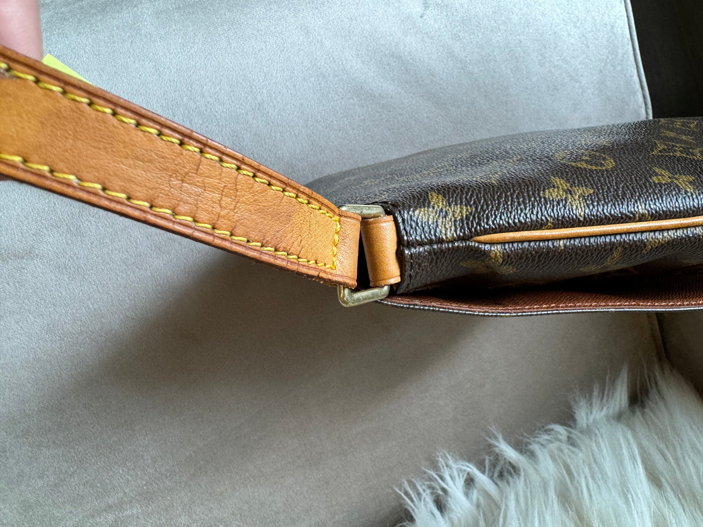 Louis Vuitton LV Shoulder Bag Musette Salsa short Monogram