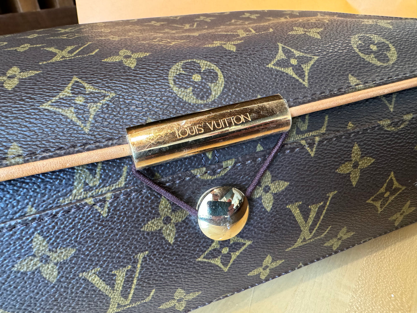 Louis Vuitton Abbesses Messenger Crossbody Laptop Bag Brown Monogram