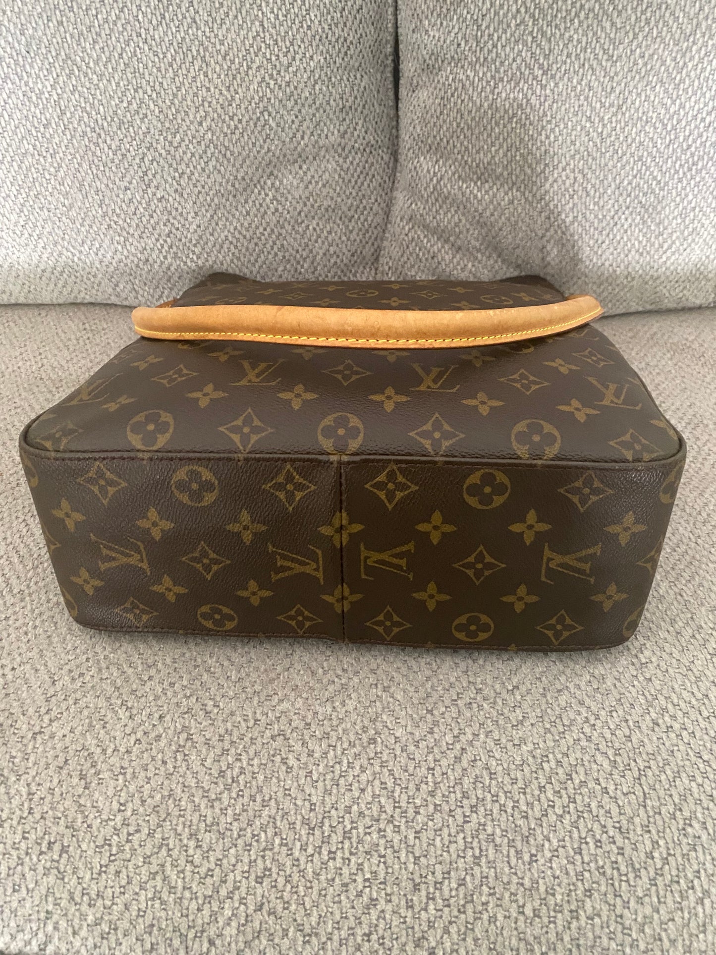 Louis Vuitton Looping Shoulder Bag GM Brown Leather