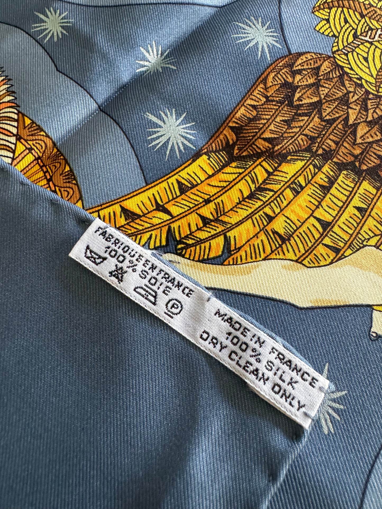 HERMES Le Roy Soleil Carre 90 by Annie Faivre