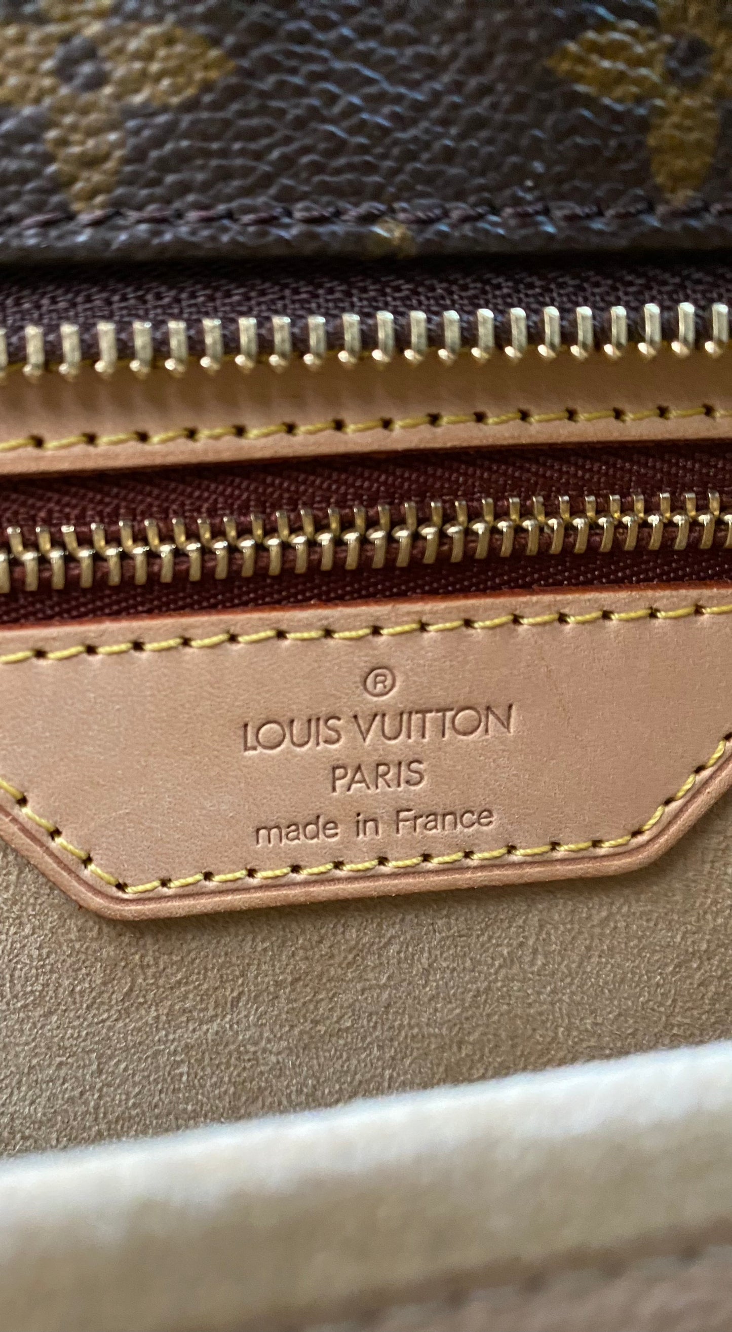 Louis Vuitton Luco Tote Monogram Canvas