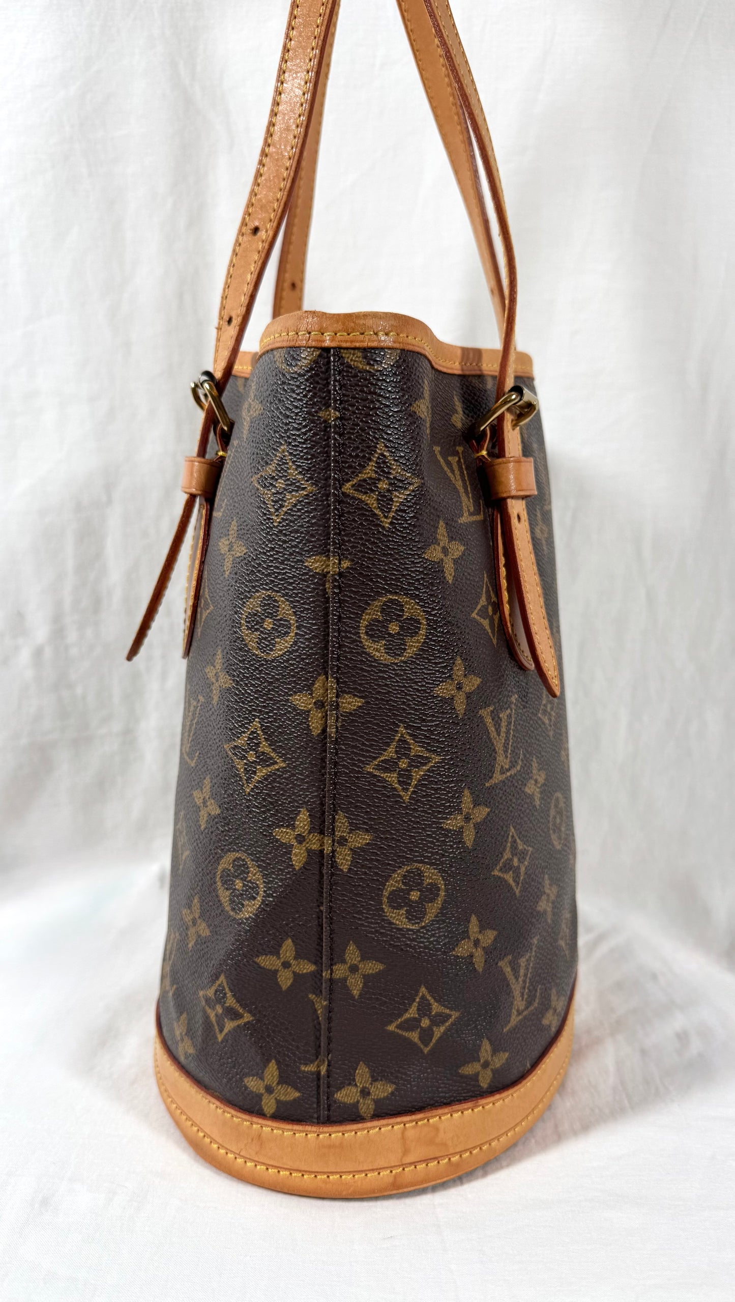 Louis Vuitton LV Monogram Canvas Bucket PM Handbag Tote Bag Purse - VERY GOOD