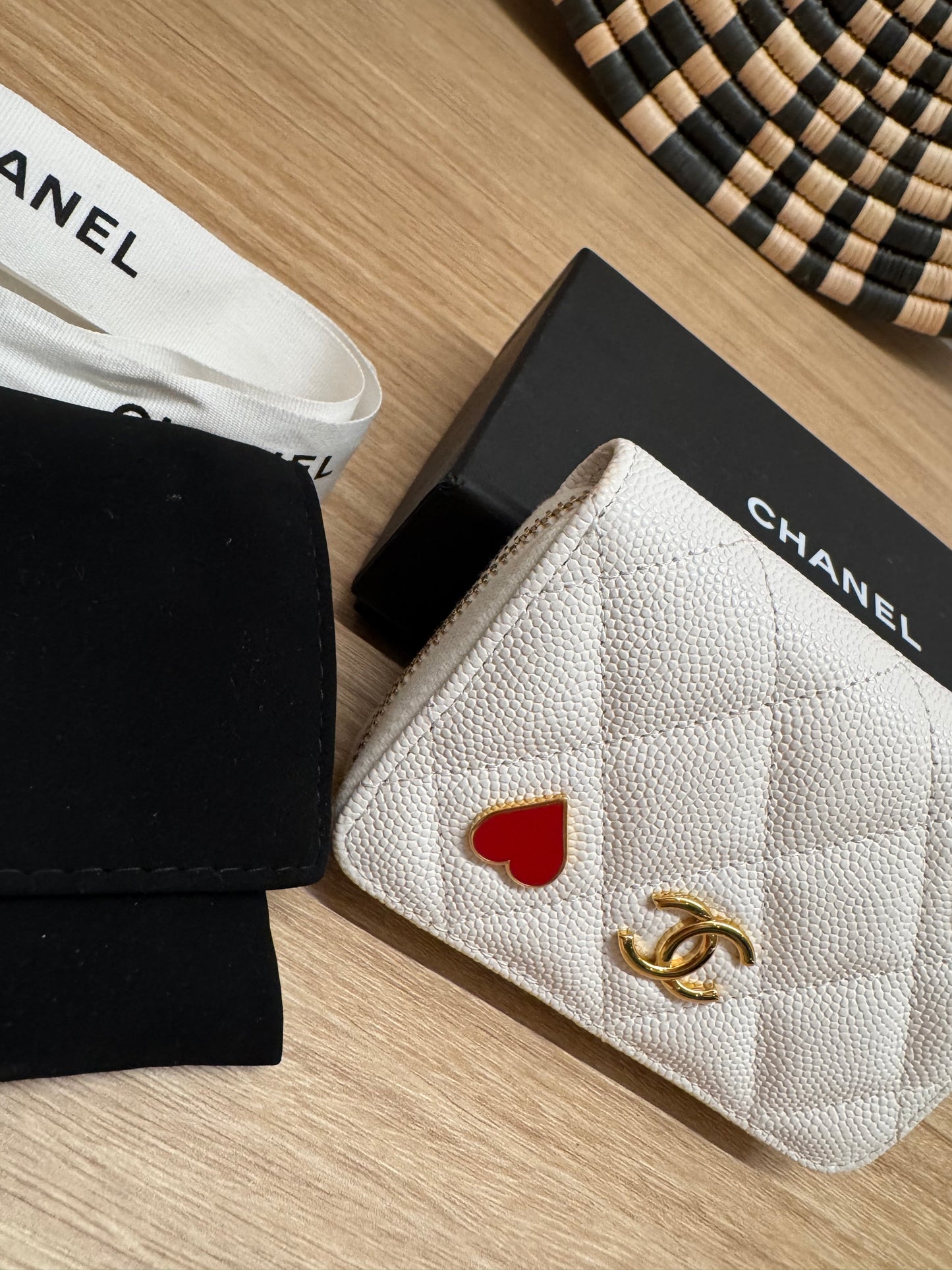 Chanel Zipped Coin Purse Casino White Caviar Limited Edition NEW