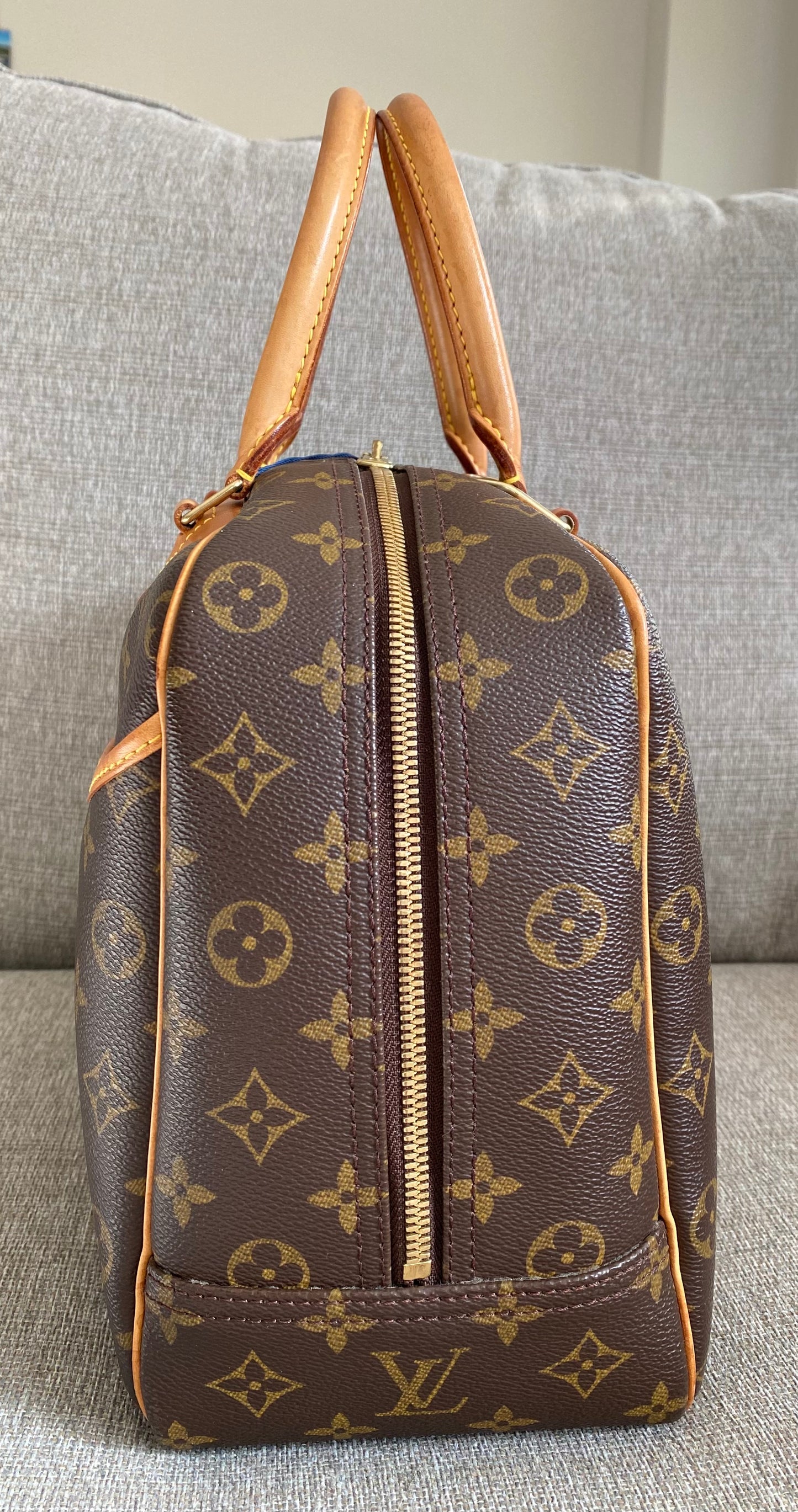 Louis Vuitton Deauville Brown Monogram Canvas Vanity Bowling Handbag