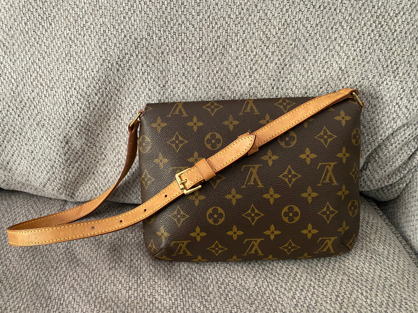 Louis Vuitton Musette Tango Short Shoulder Bag Adjustable Strap Brown Monogram