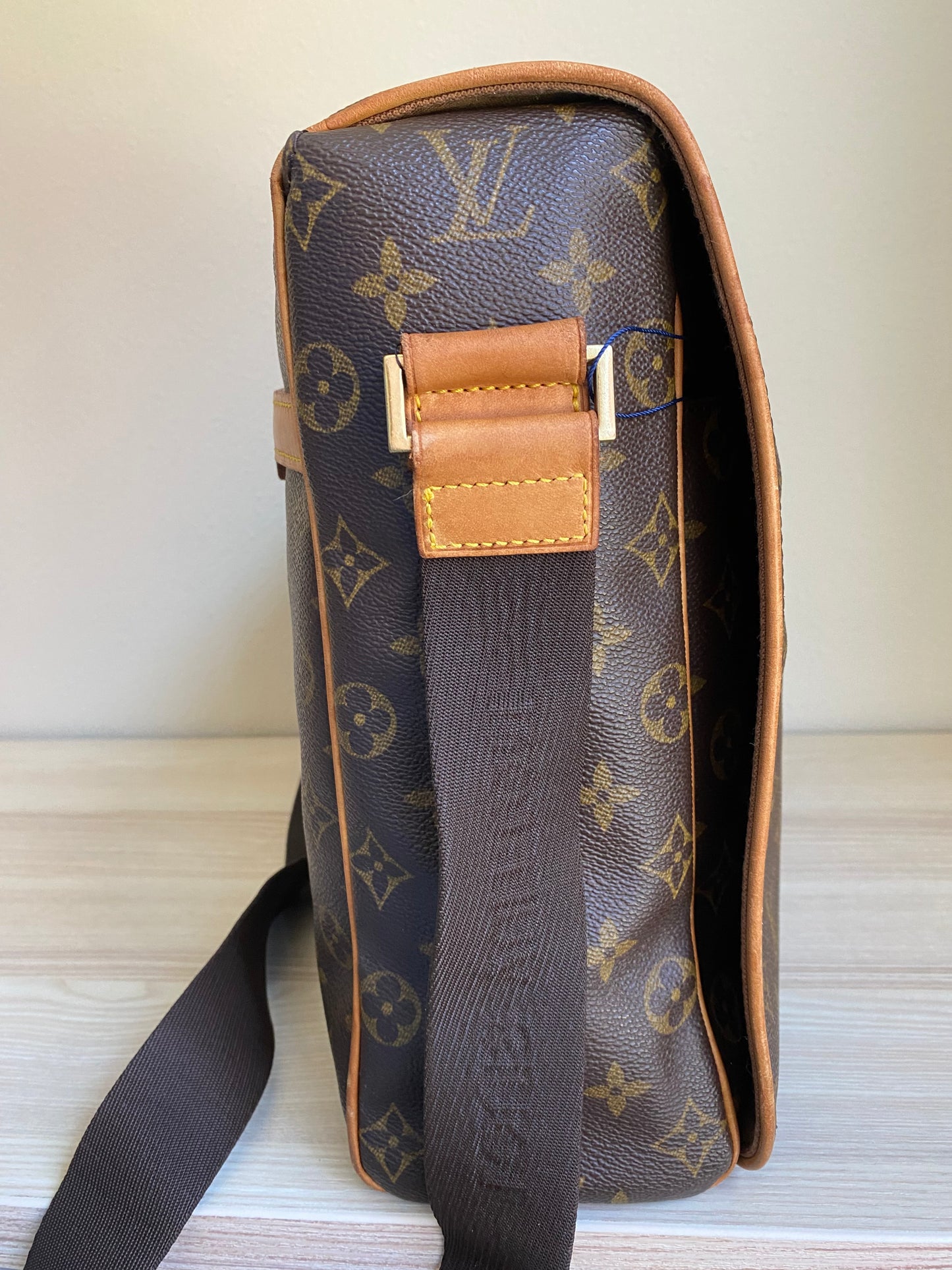 Louis Vuitton Abbesses Messenger Laptop Bag Brown Monogram Canvas