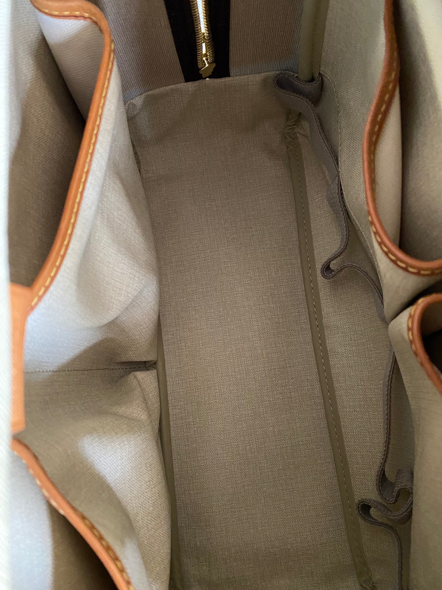 Louis Vuitton Deauville Brown Monogram Travel Everyday Handbag