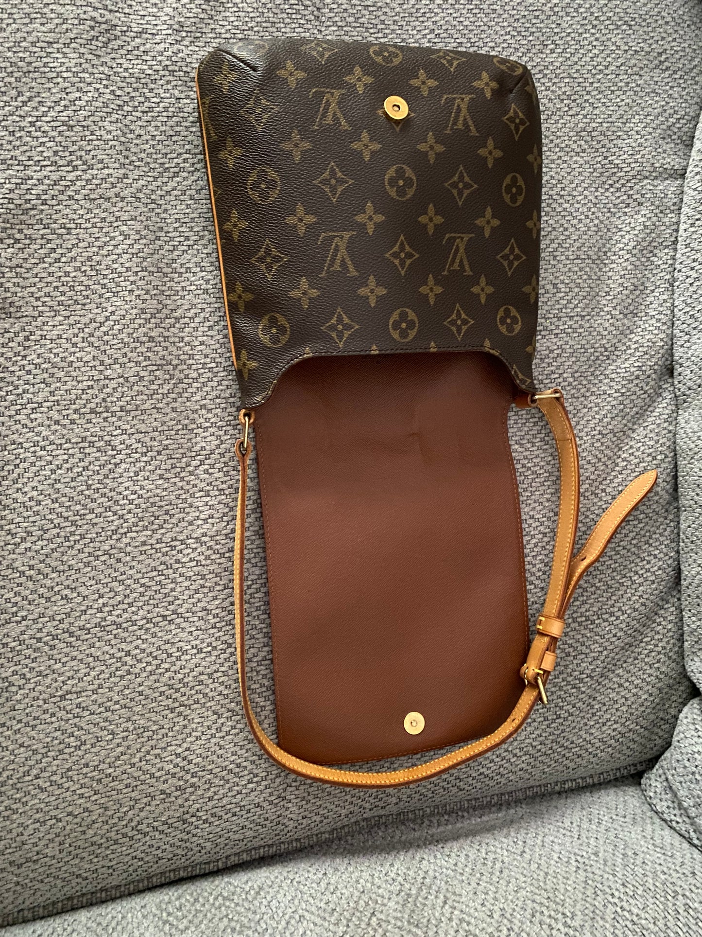 Louis Vuitton LV Shoulder Bag Musette Salsa short shoulder Monogram