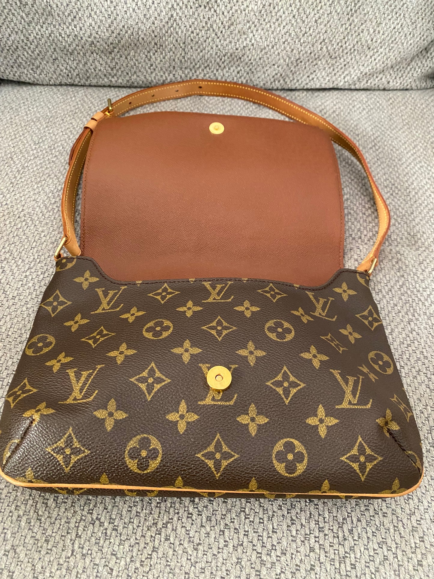 Louis Vuitton Musette Tango Short Brown Monogram Canvas