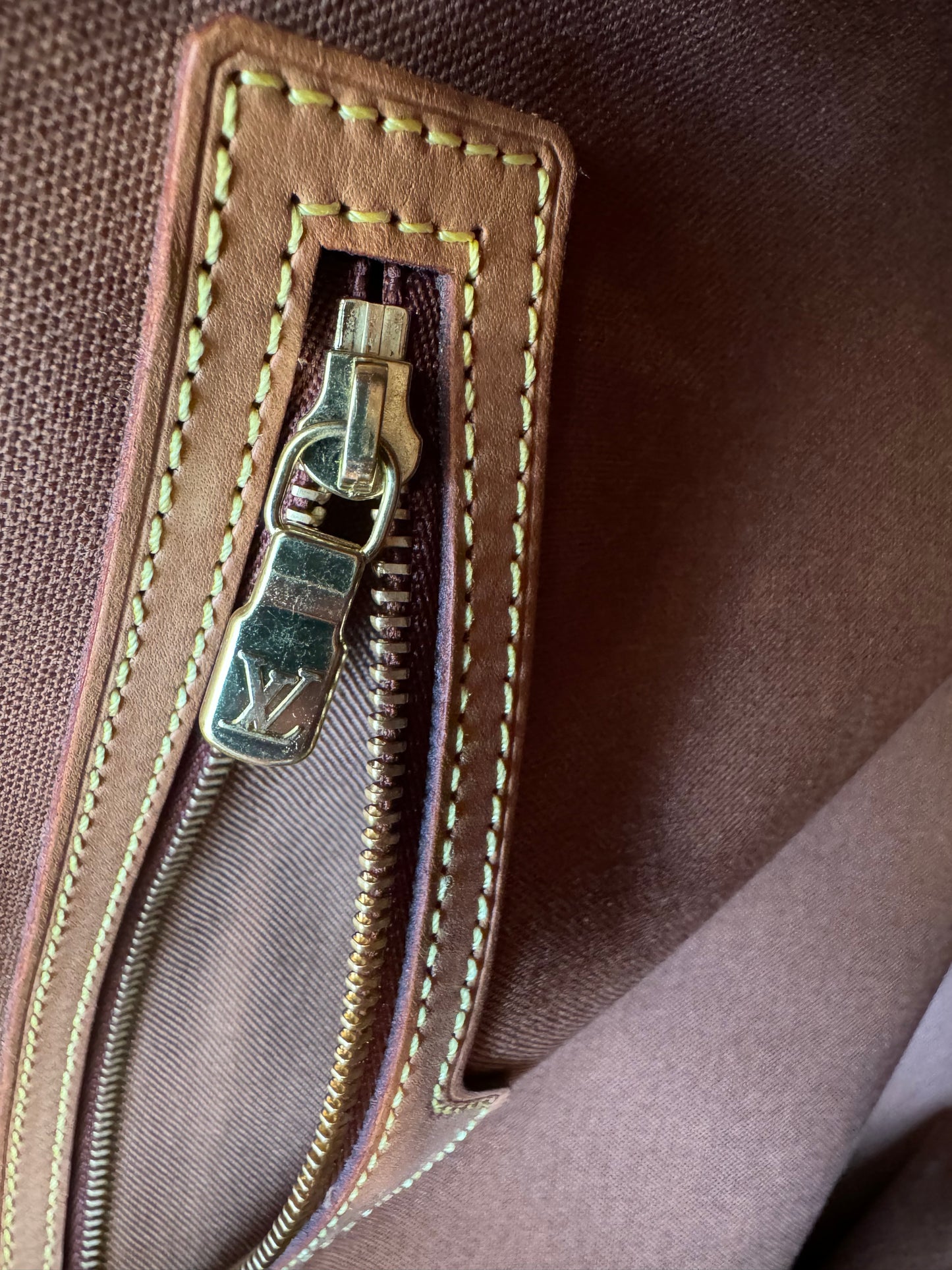 Louis Vuitton Abbesses Messenger Crossbody Laptop Bag Brown Monogram