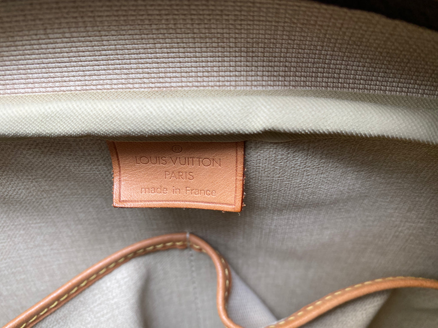 Louis Vuitton Monogram Deauville Hand Bag