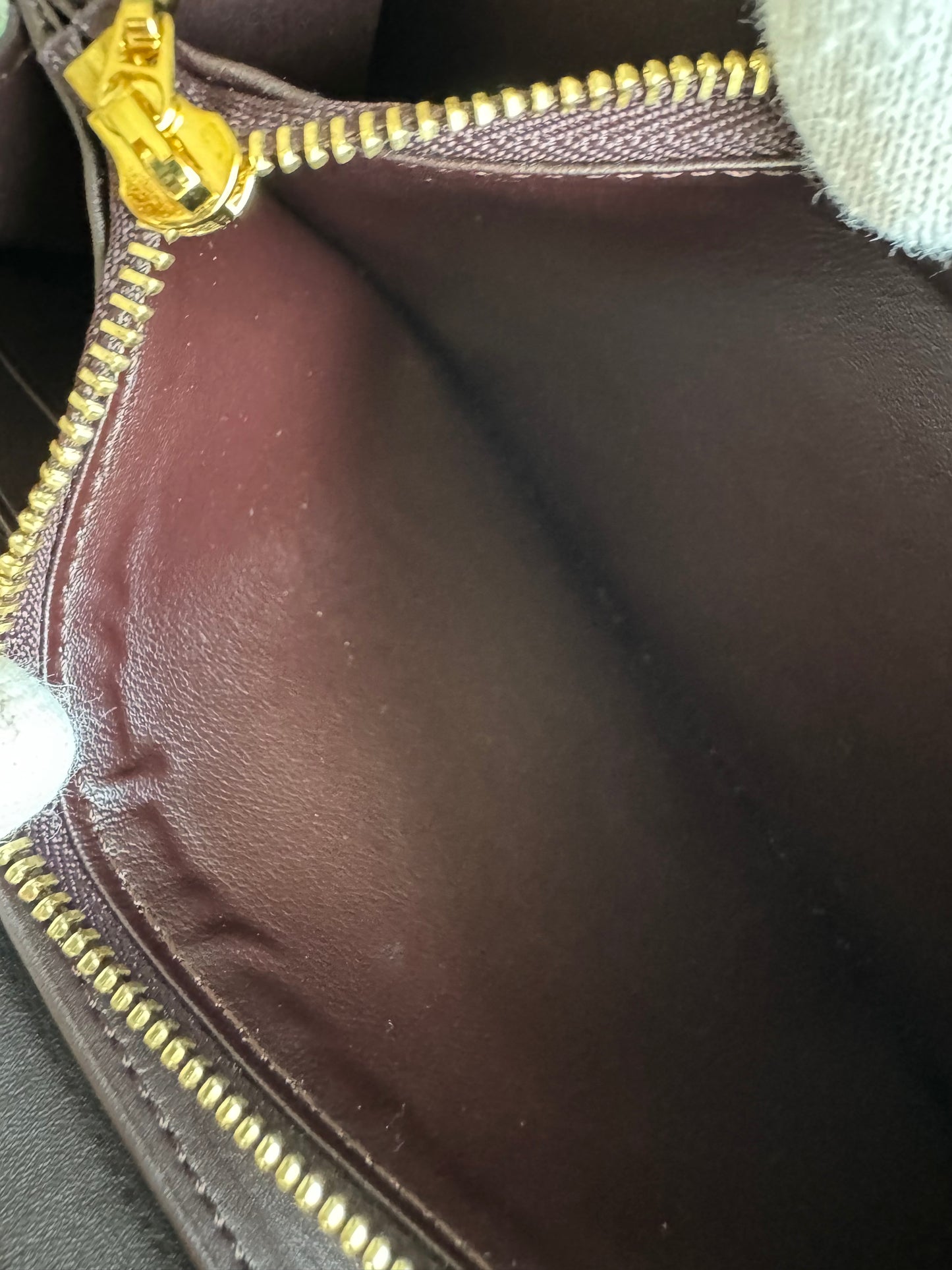 Louis Vuitton LV Monogram Burgundy Vernis Patent Leather Zippy Long Wallet 2019
