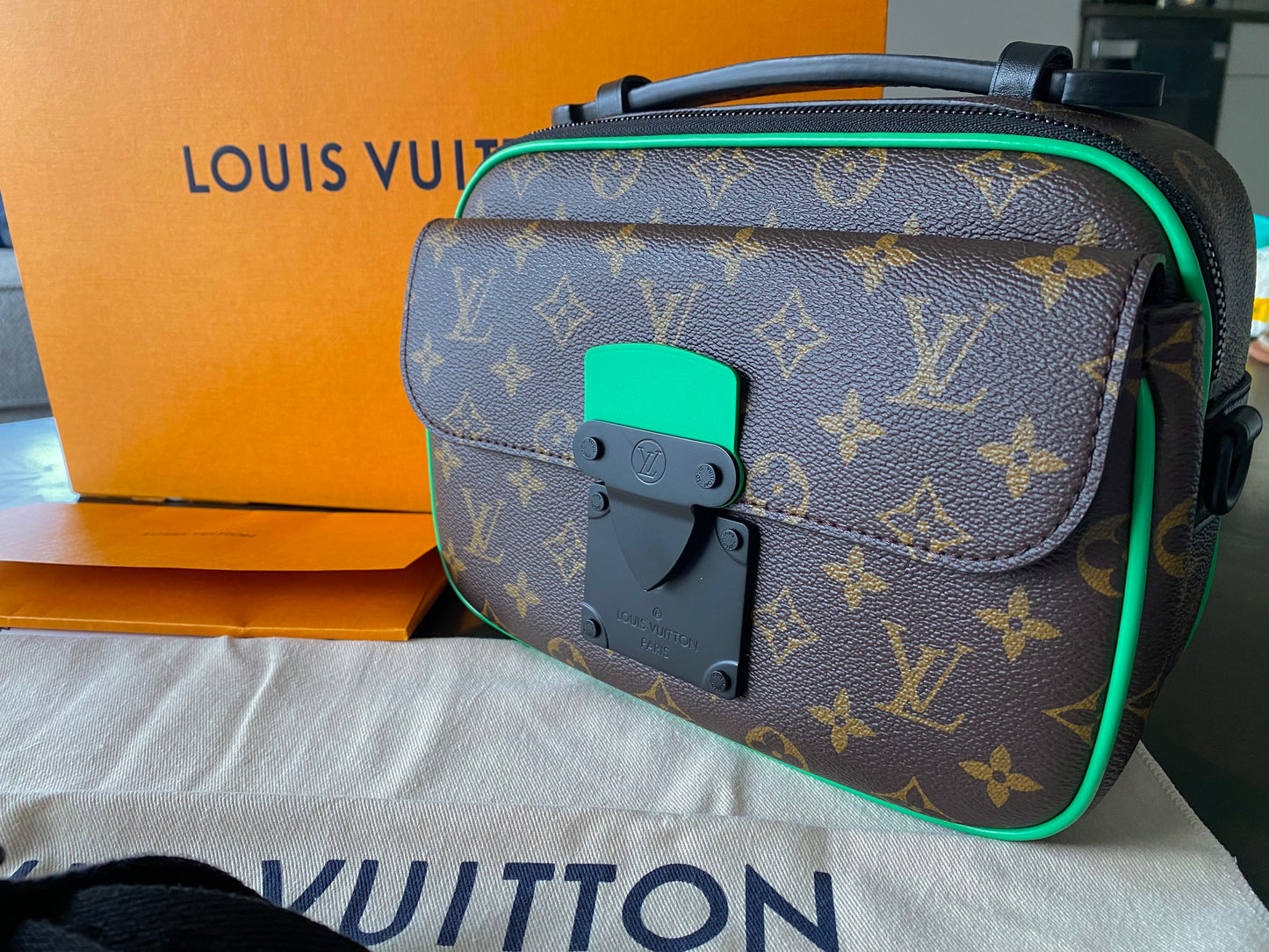 LOUIS VUITTON Monogram Macassar S Lock Messenger Crossbody Minty Green 2022
