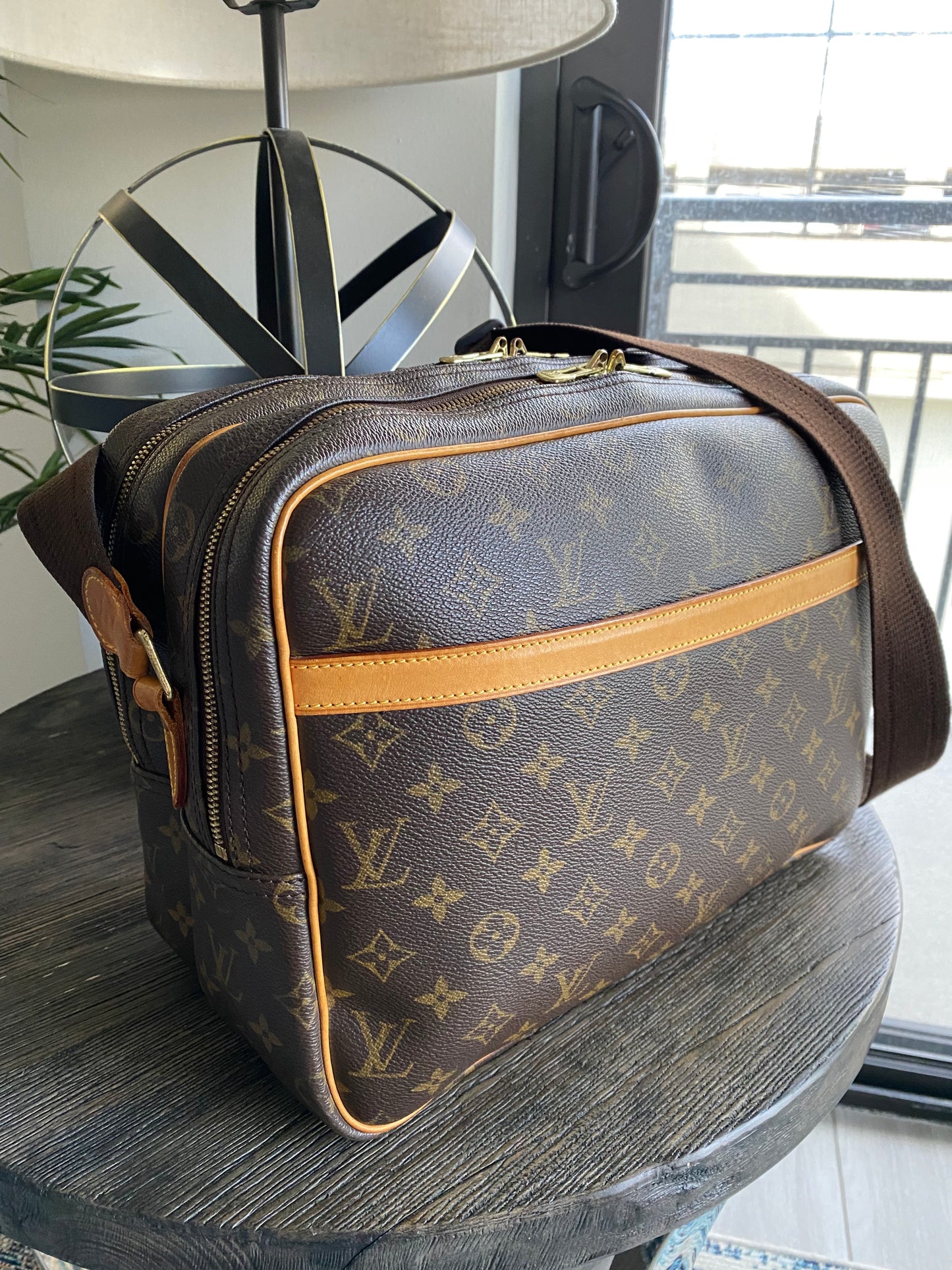 Louis Vuitton Crossbody bag Reporter GM Brown Monogram
