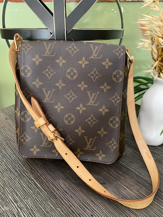 Louis Vuitton LV Shoulder Bag Musette Salsa short shoulder Monogram