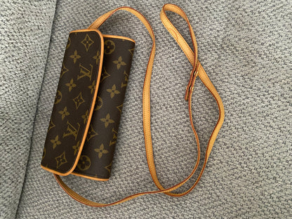LOUIS VUITTON Pochette Twin PM Monogram Crossbody Shoulder Bag