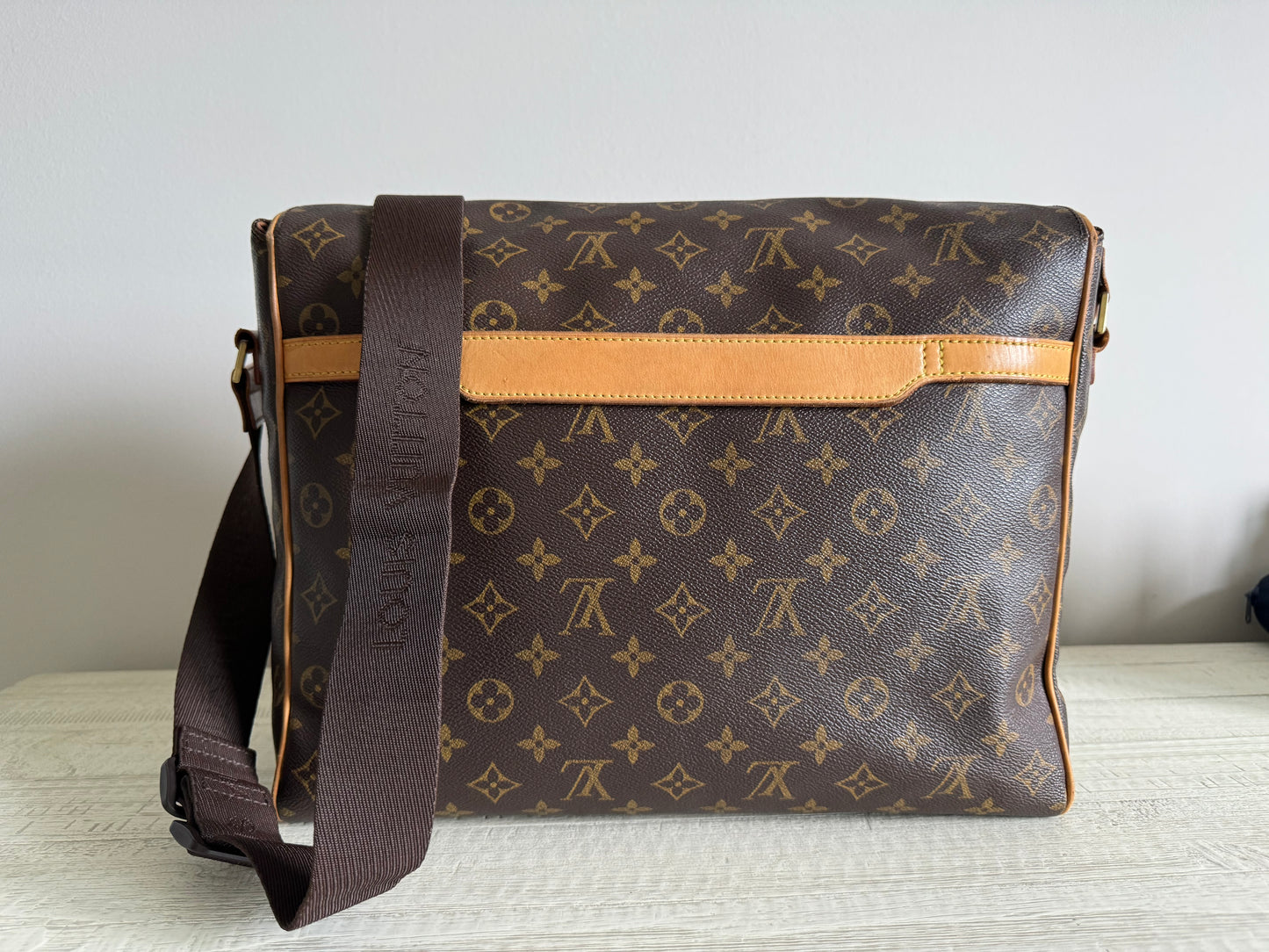 Louis Vuitton Abbesses Crossbody Messenger bag