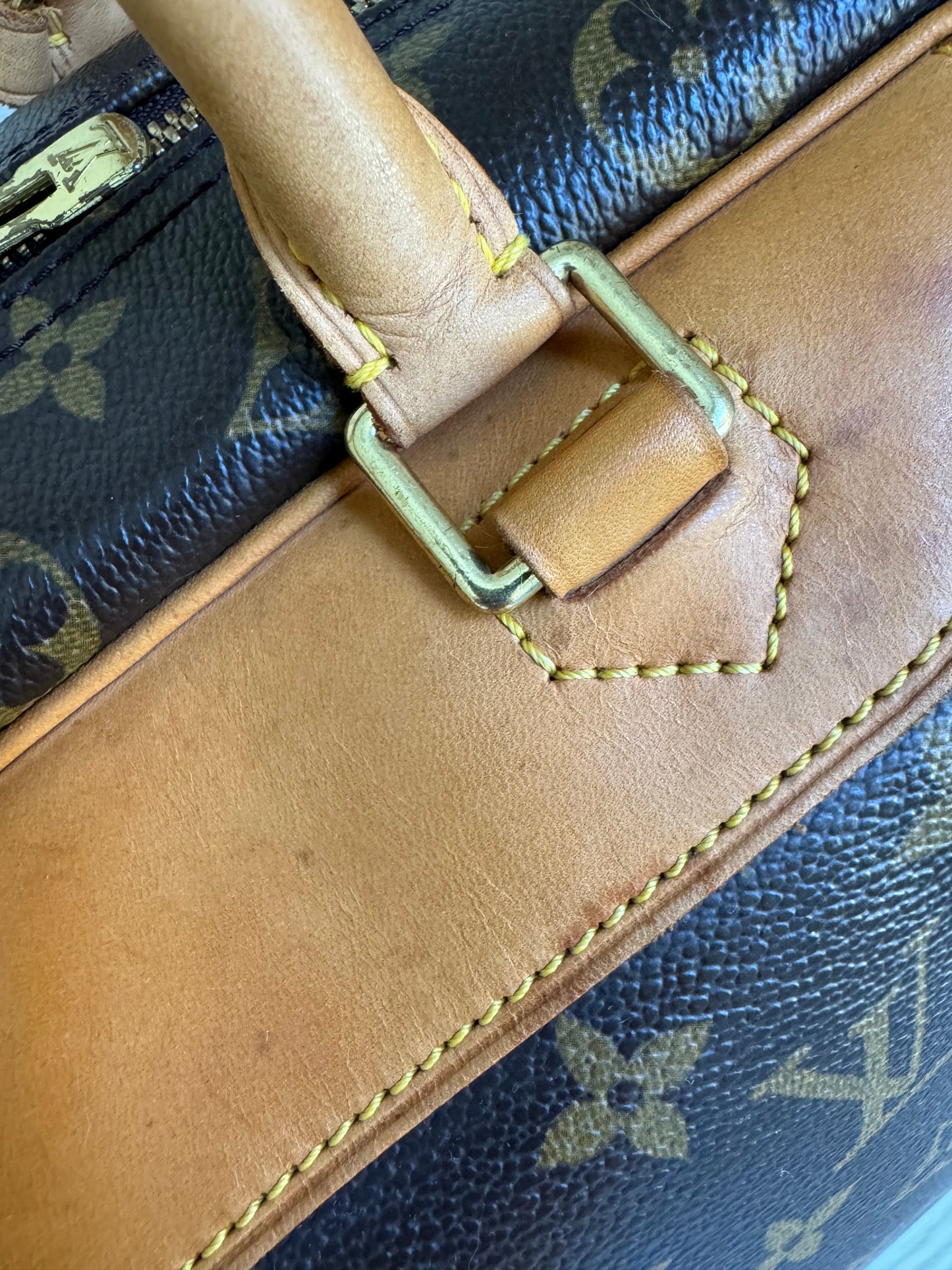 LOUIS VUITTON Monogram Deauville Hand Bag