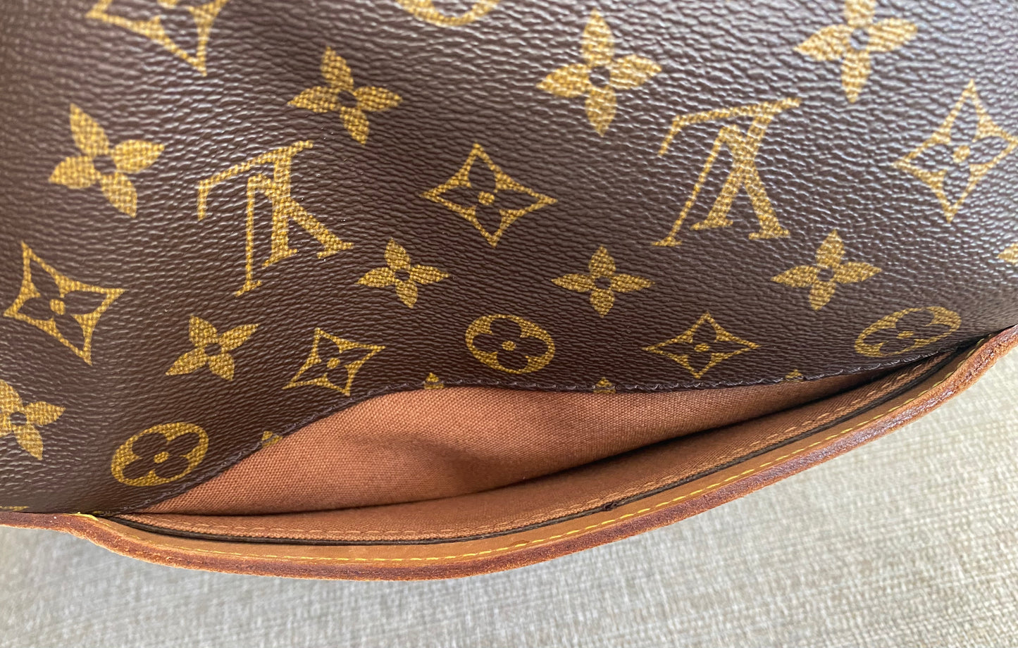 Louis Vuitton Abbesses Messenger Bag Brown Canvas