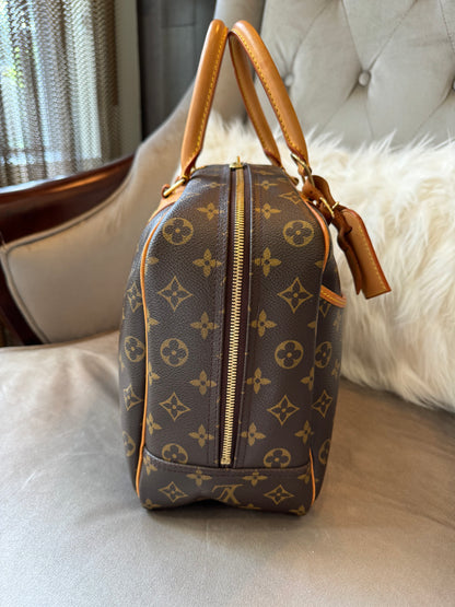 Louis Vuitton Deauville Handbag Monogram