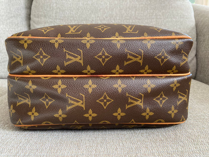 Louis Vuitton LV Reporter PM Crossbody Messenger Bag Brown Monogram