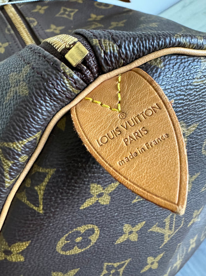 Louis Vuitton Keepall 55 Monogram Duffle Bag