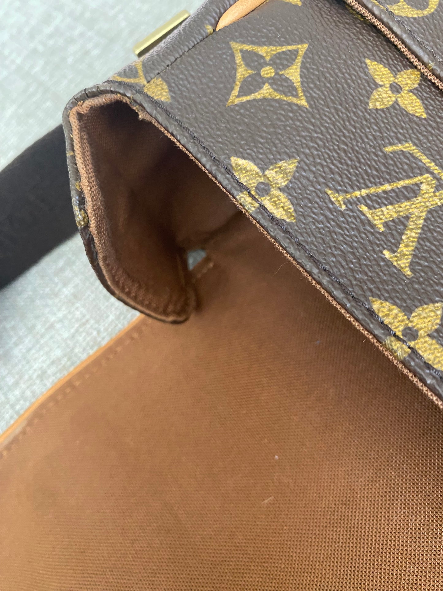 Louis Vuitton Abbesses Messenger Bag Brown Canvas