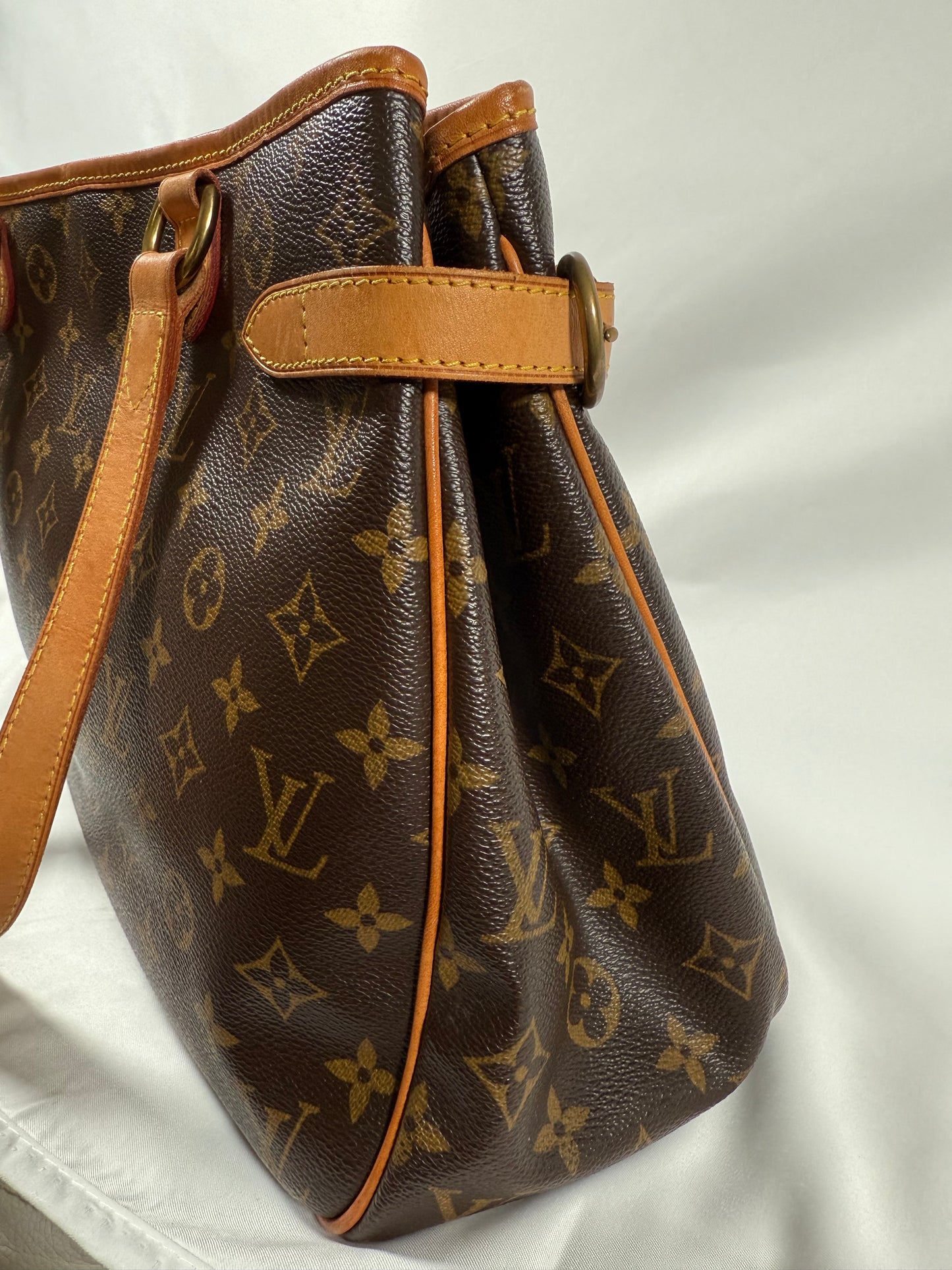 Louis Vuitton Batignolles Horizontal Monogram Shoulder Bag