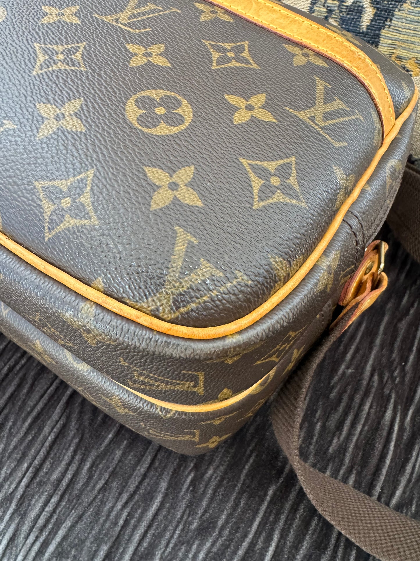 Louis Vuitton LV Crossbody bag  Reporter PM Brown Monogram