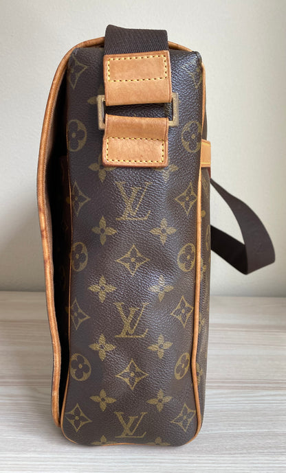 Louis Vuitton Abbesses Messenger Bag Brown Canvas SP0013